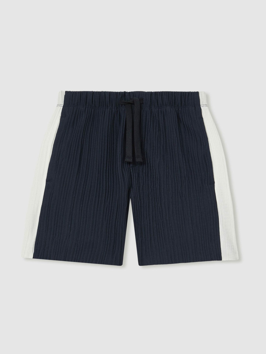 Reiss | 3-9 yrs Plissé Colour-Block Shorts in Navy/White