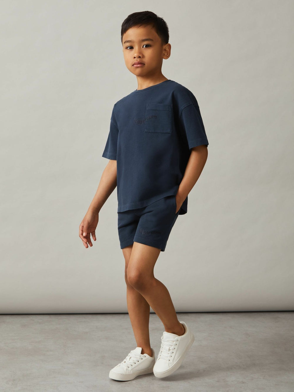 Reiss | 9-13 yrs Cotton Brand-Embroidered Shorts in Washed Navy