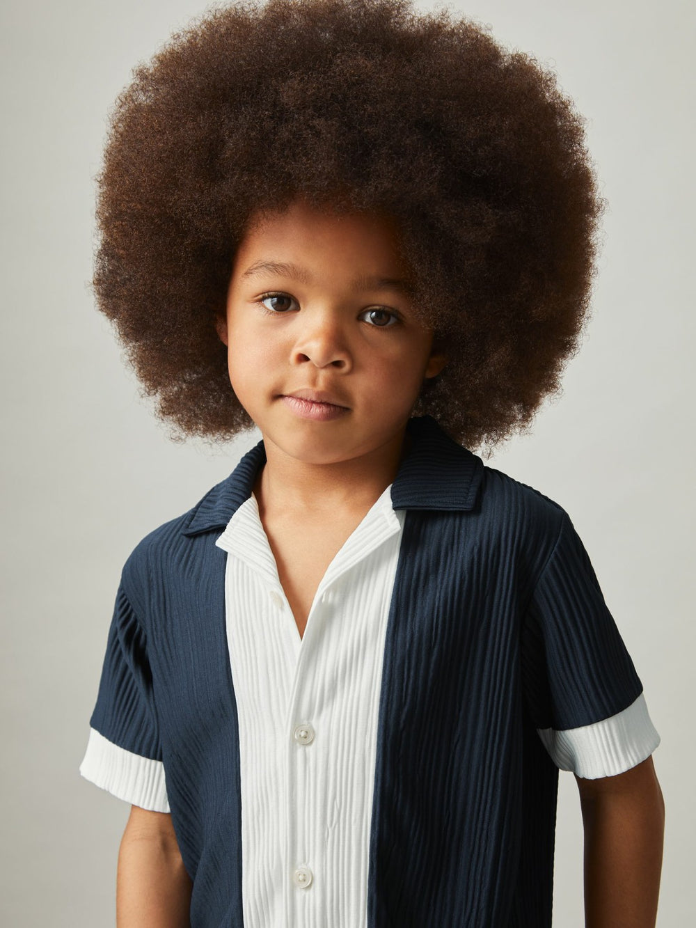 Reiss | 9-13 yrs Plissé Colour-Block Shirt in Navy/White