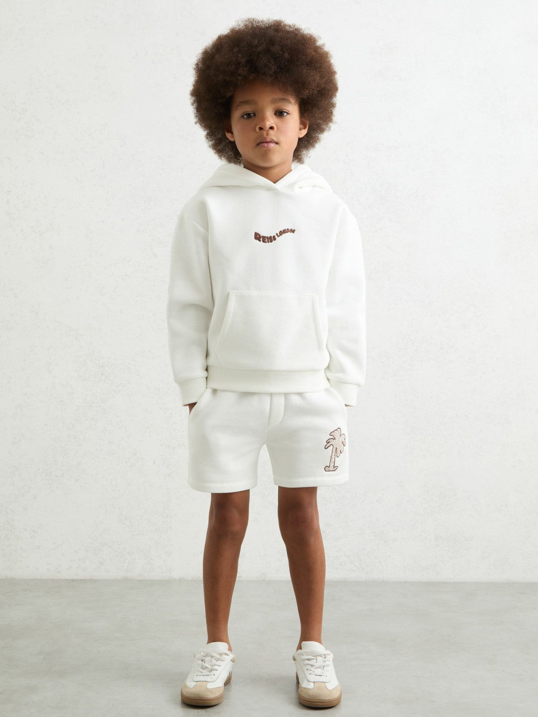 Reiss | 9-13 yrs Cotton Blend Palm Embroidered Shorts in Off White