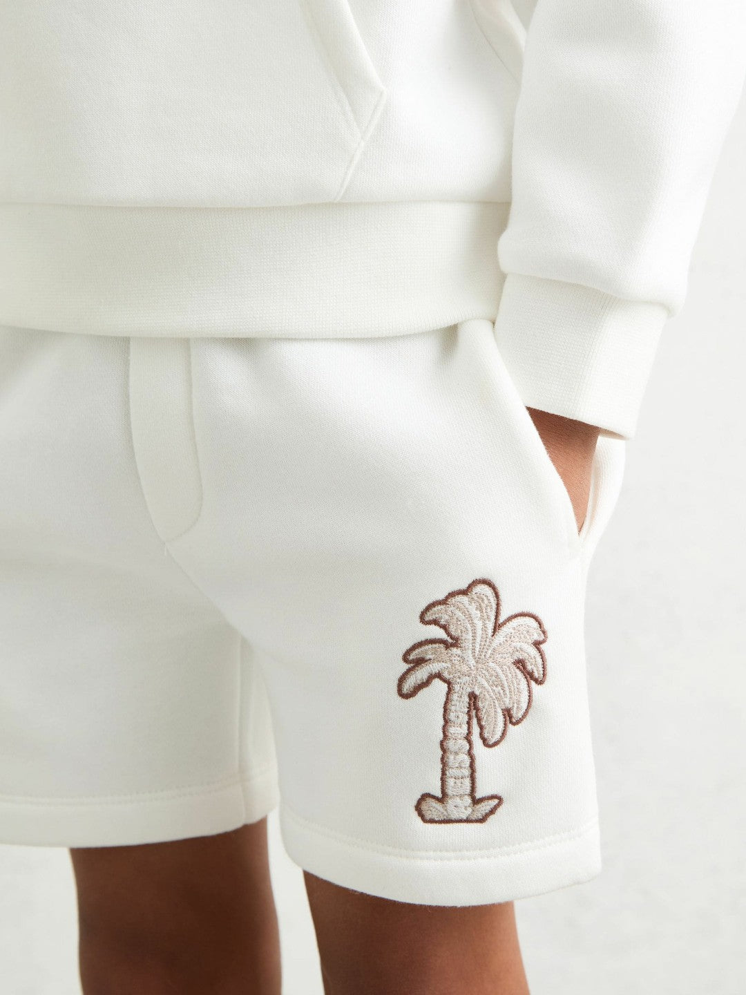 Reiss | 9-13 yrs Cotton Blend Palm Embroidered Shorts in Off White