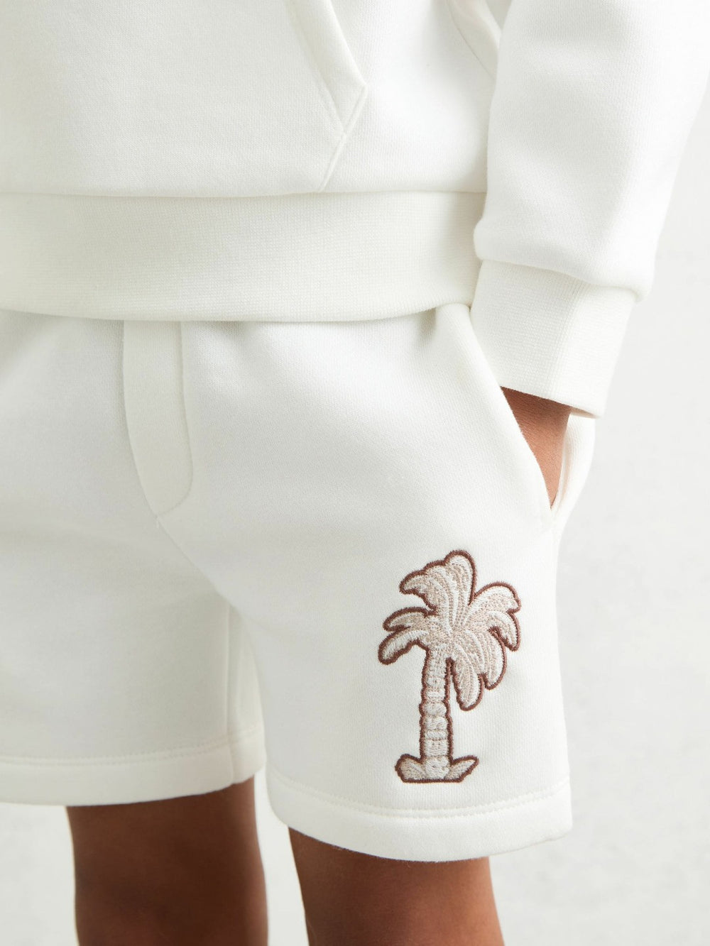 Reiss | 9-13 yrs Cotton Blend Palm Embroidered Shorts in Off White