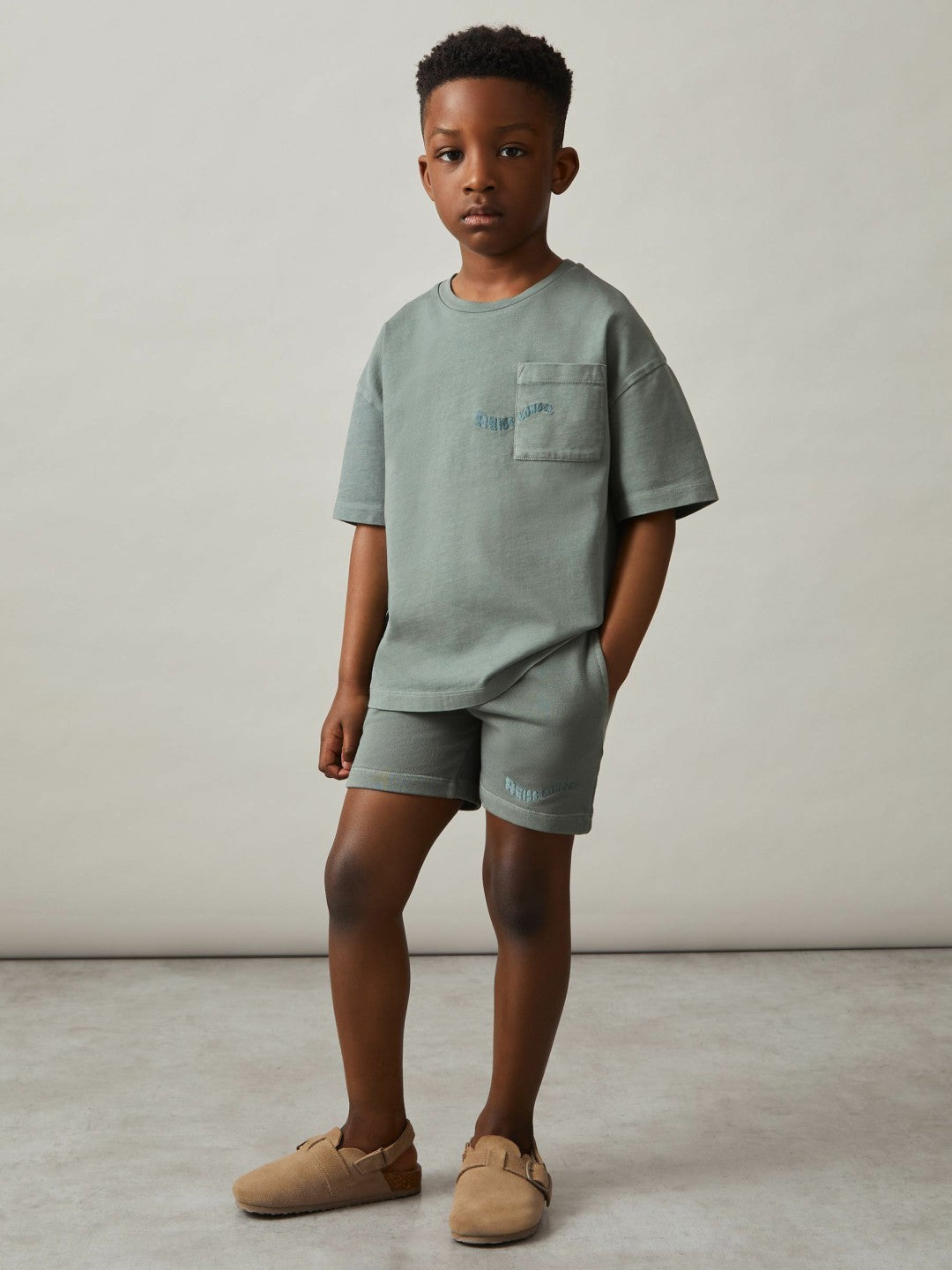Reiss | 9-13 yrs Cotton Palm-Embroidery Oversize T-Shirt in Washed Sage