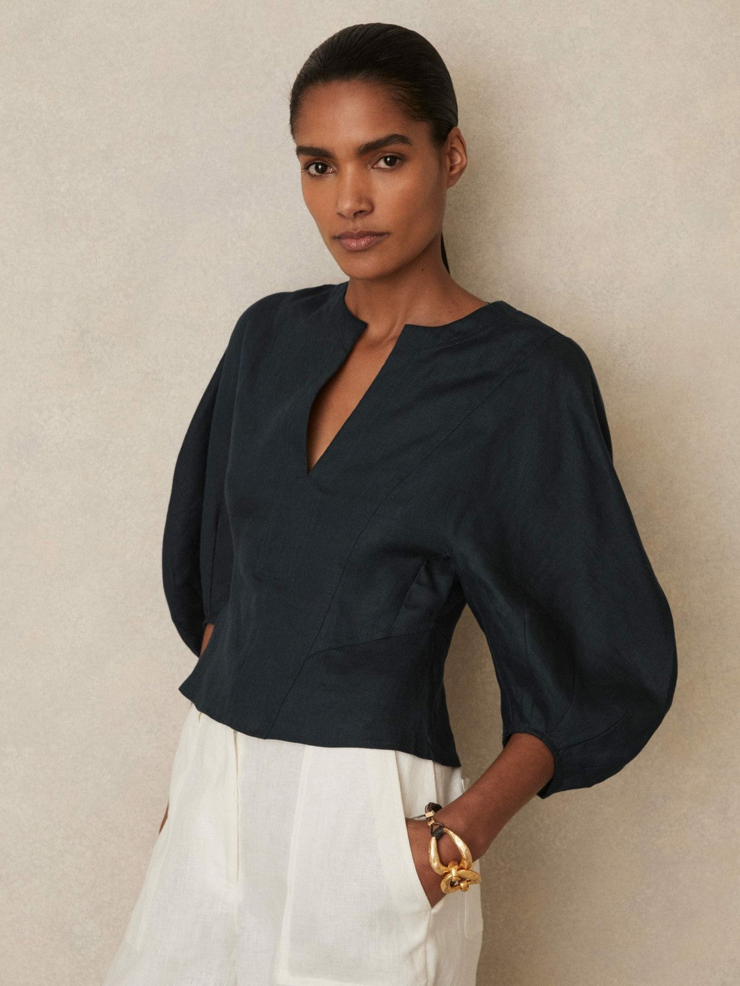 Reiss | Linen Balloon-Sleeve Top in Navy