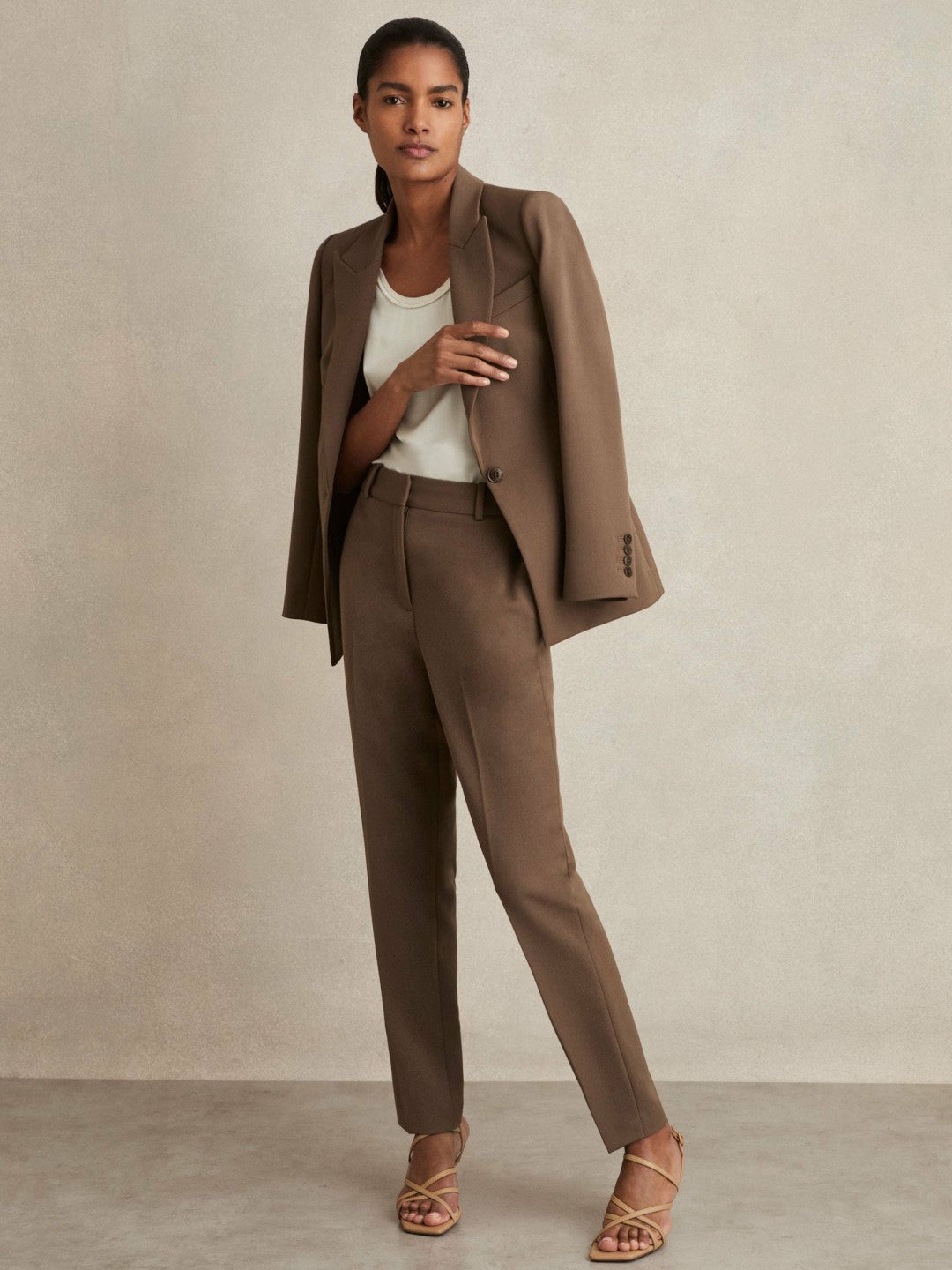 Reiss | Petite Tailored Single Breasted Suit Blazer in Mink Neutral