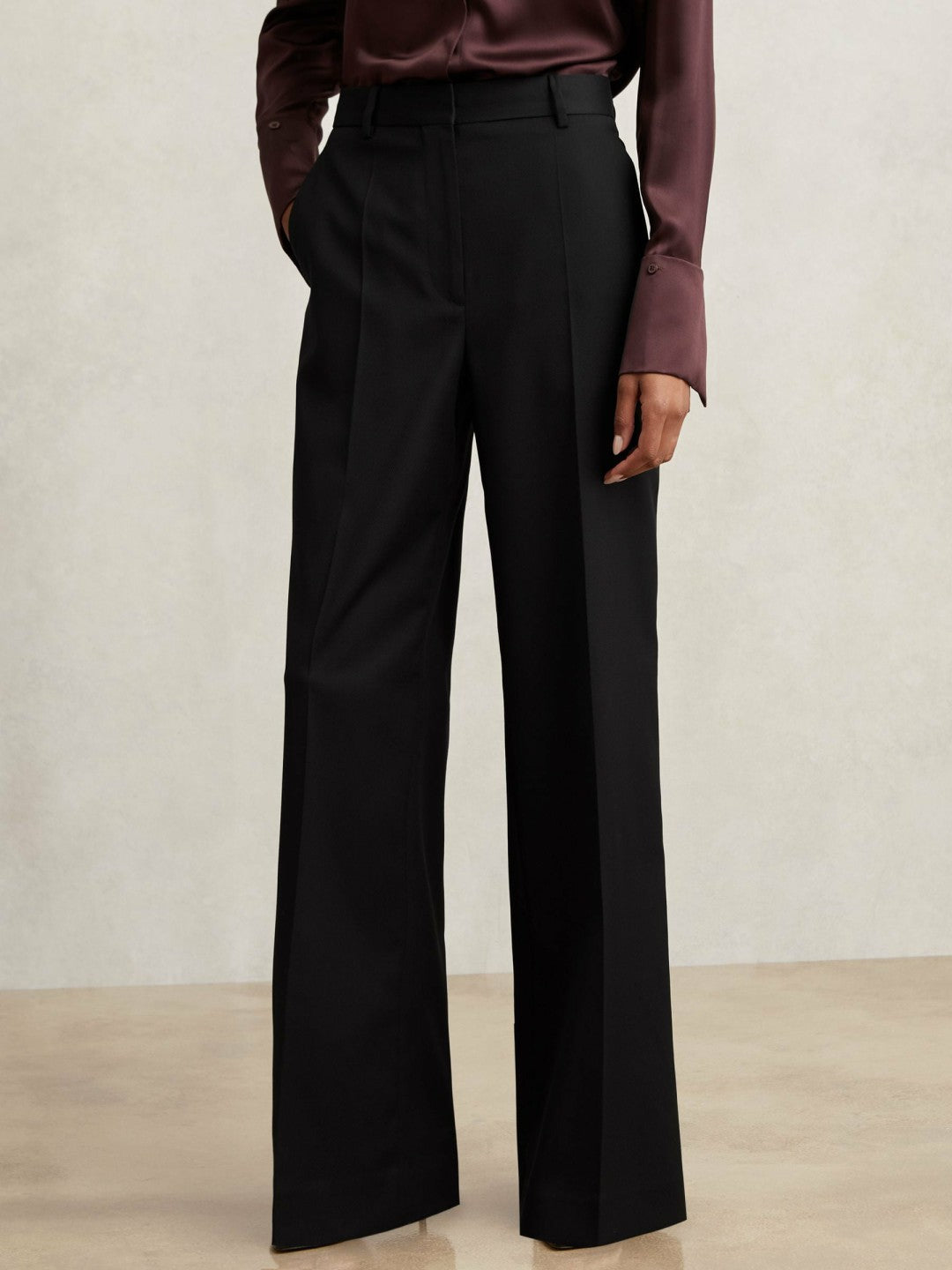 Reiss | Wool-Blend Wide-Leg Suit Trousers in Black