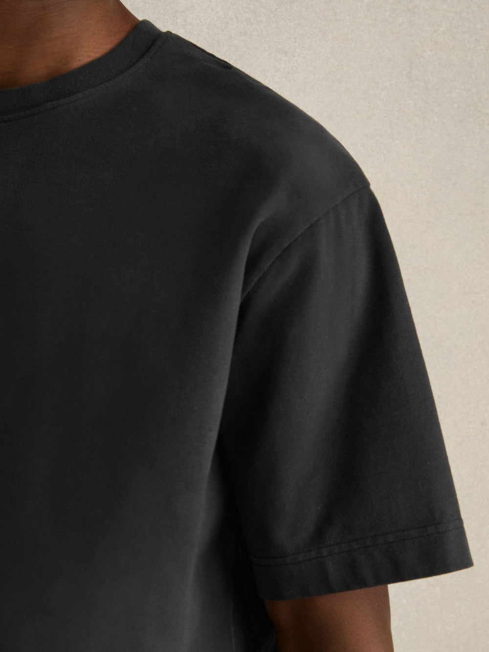 Reiss | Cotton Garment-Dyed Oversize T-Shirt in Washed Black