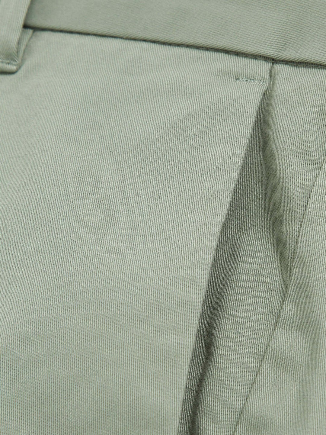 Reiss | Short Length Casual Chino Shorts in Pistachio