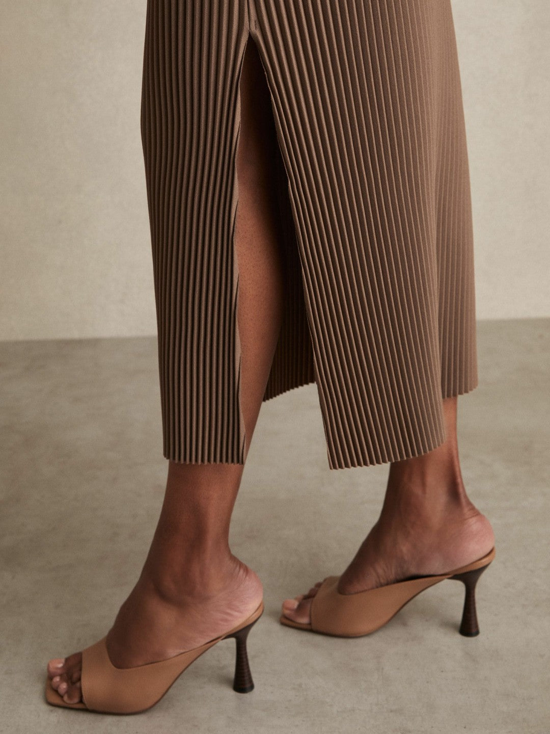 Reiss | Pleated Jersey Midi Skirt in Chocolate