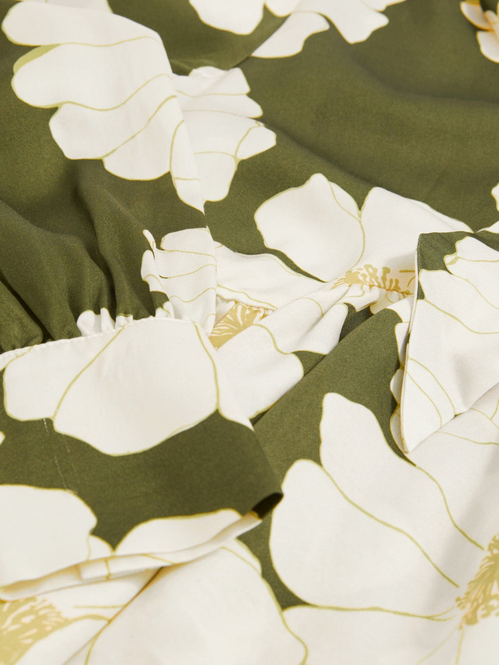Reiss | Floral Tie-Neck Swing Blouse in Ivory/Green