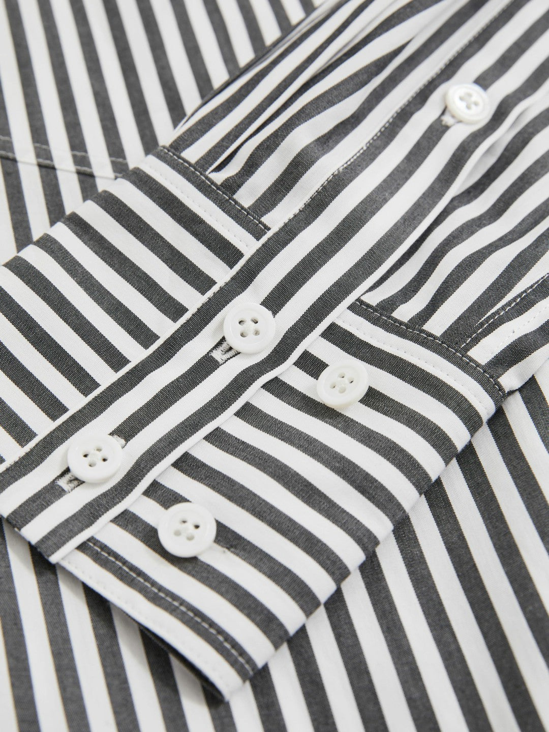 Reiss | | Les 100 Ciels Stripe Shirt in White/Navy