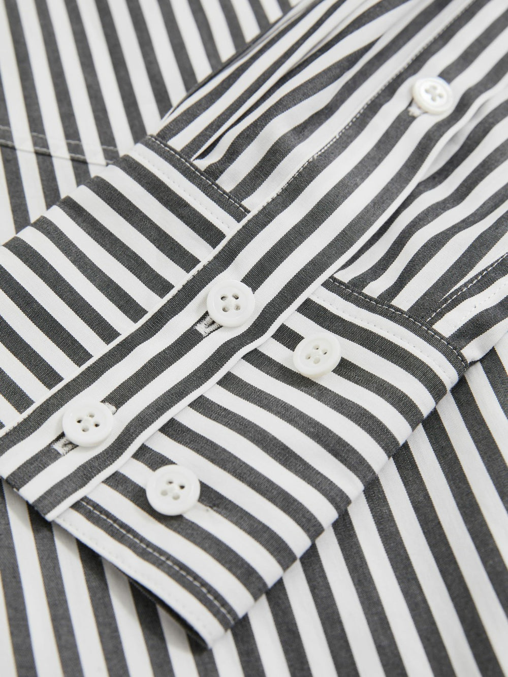 Reiss | | Les 100 Ciels Stripe Shirt in White/Navy