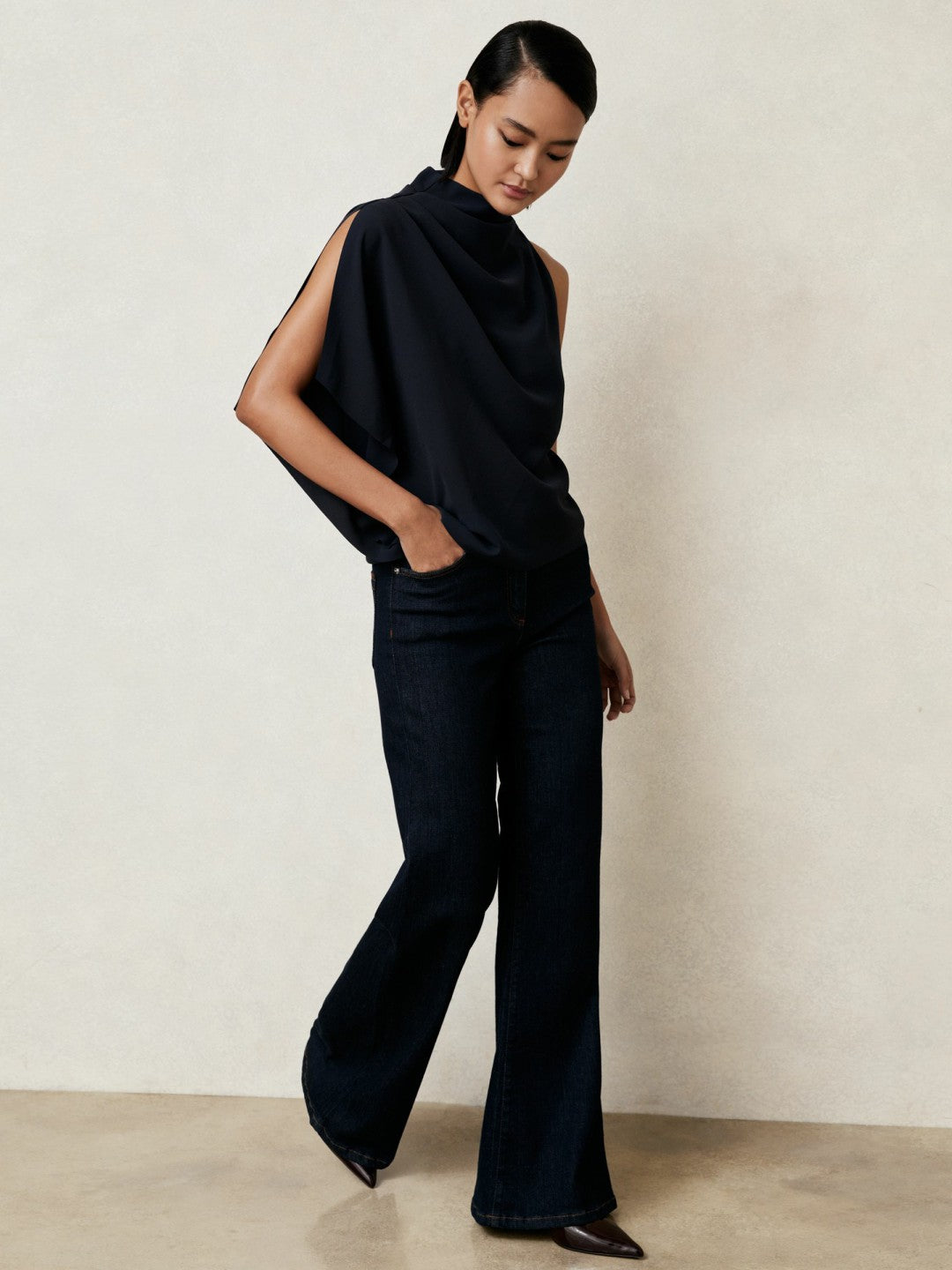 Reiss | One-Shoulder Draped Top in Navy