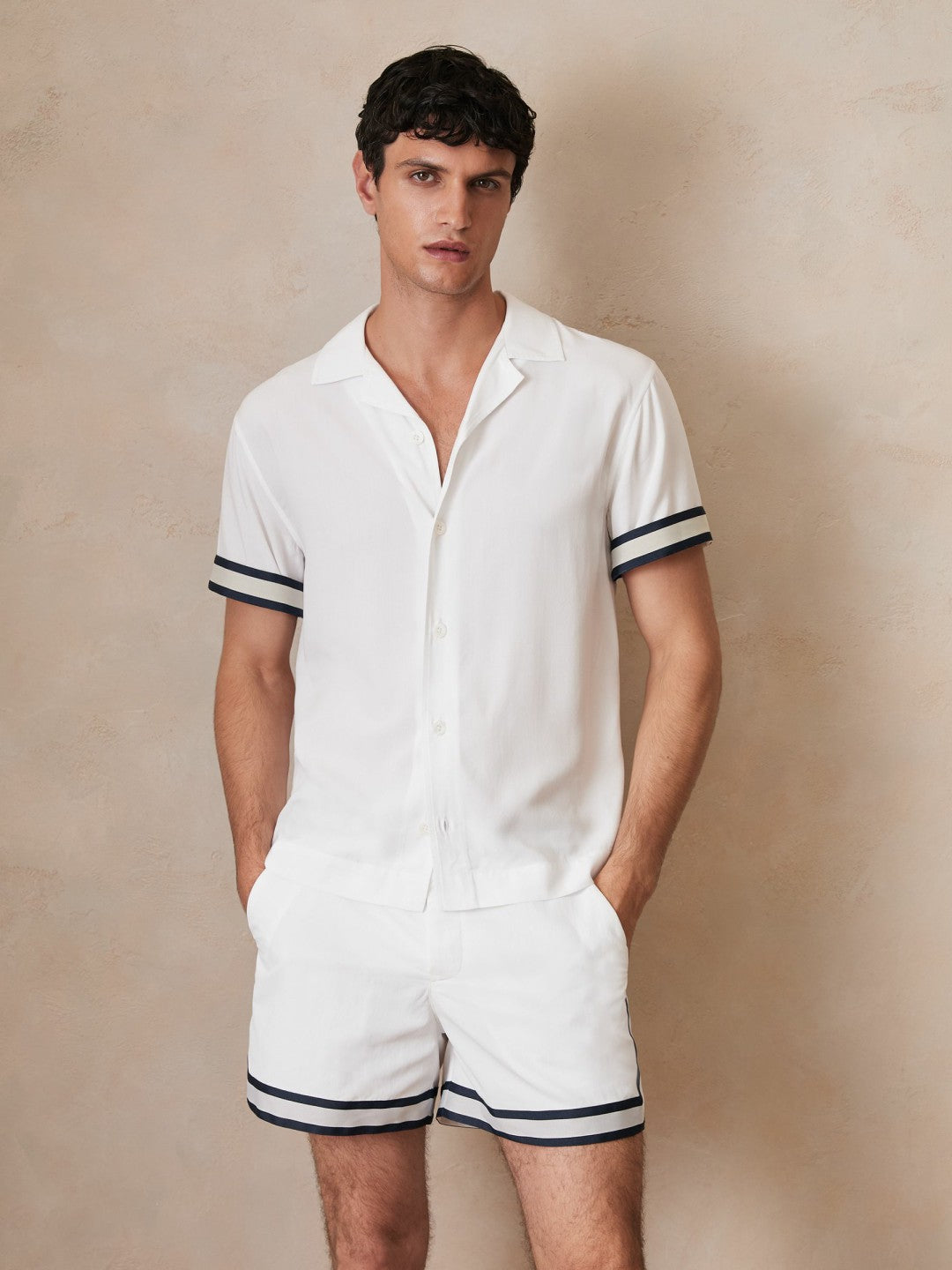 Reiss | | Ché Stripe-Cuff Shirt in White