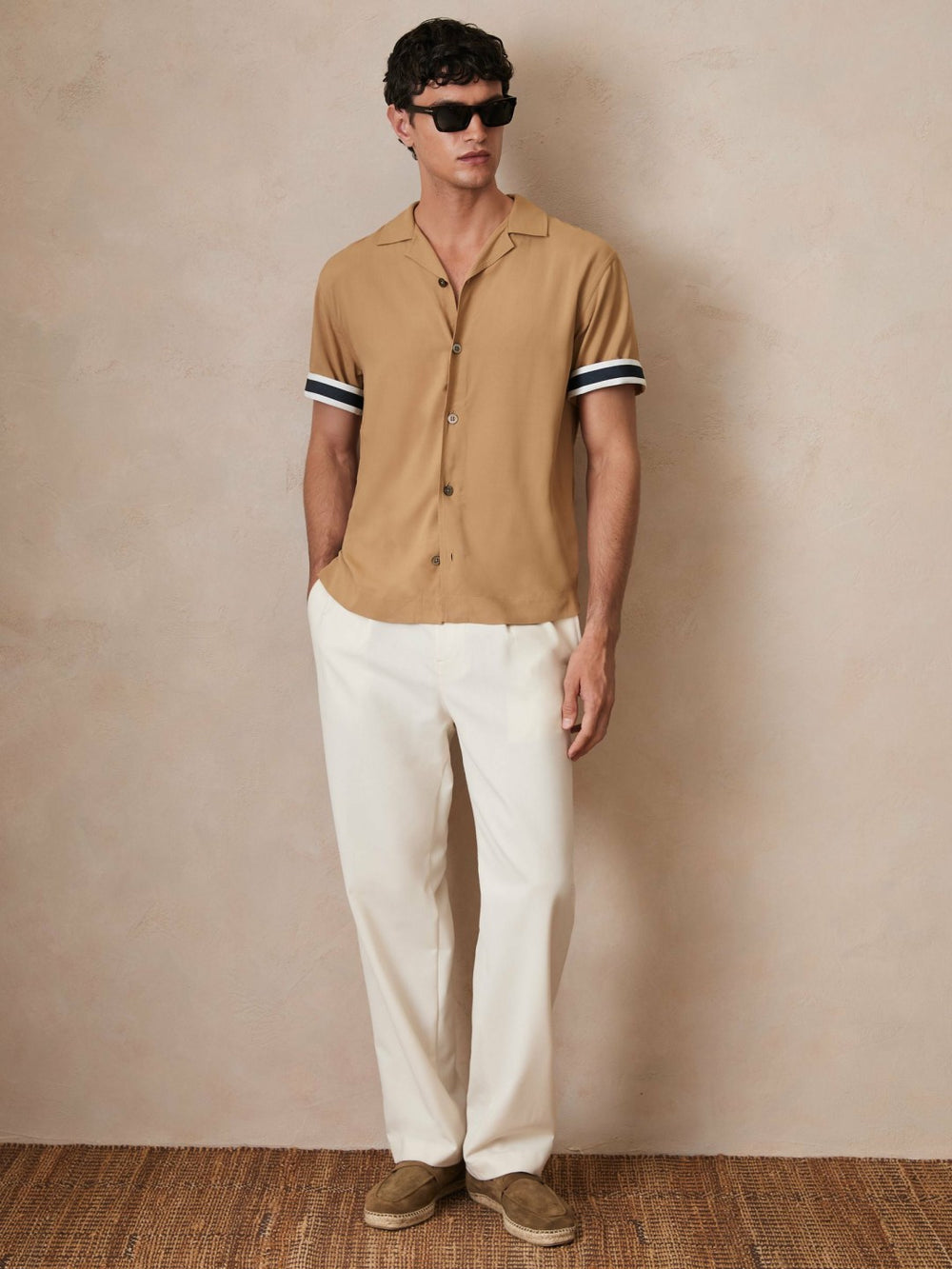 Reiss | | Ché Stripe-Cuff Shirt in Camel