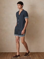 Reiss | | Ché Stripe-Cuff Shirt in Navy