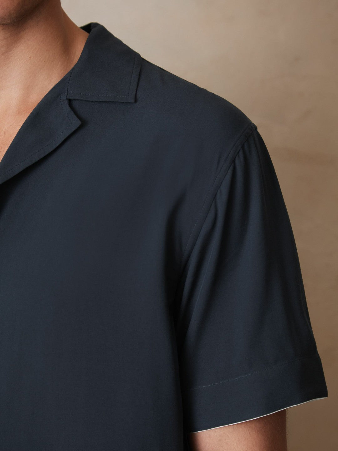 Reiss | | Ché Stripe-Cuff Shirt in Navy
