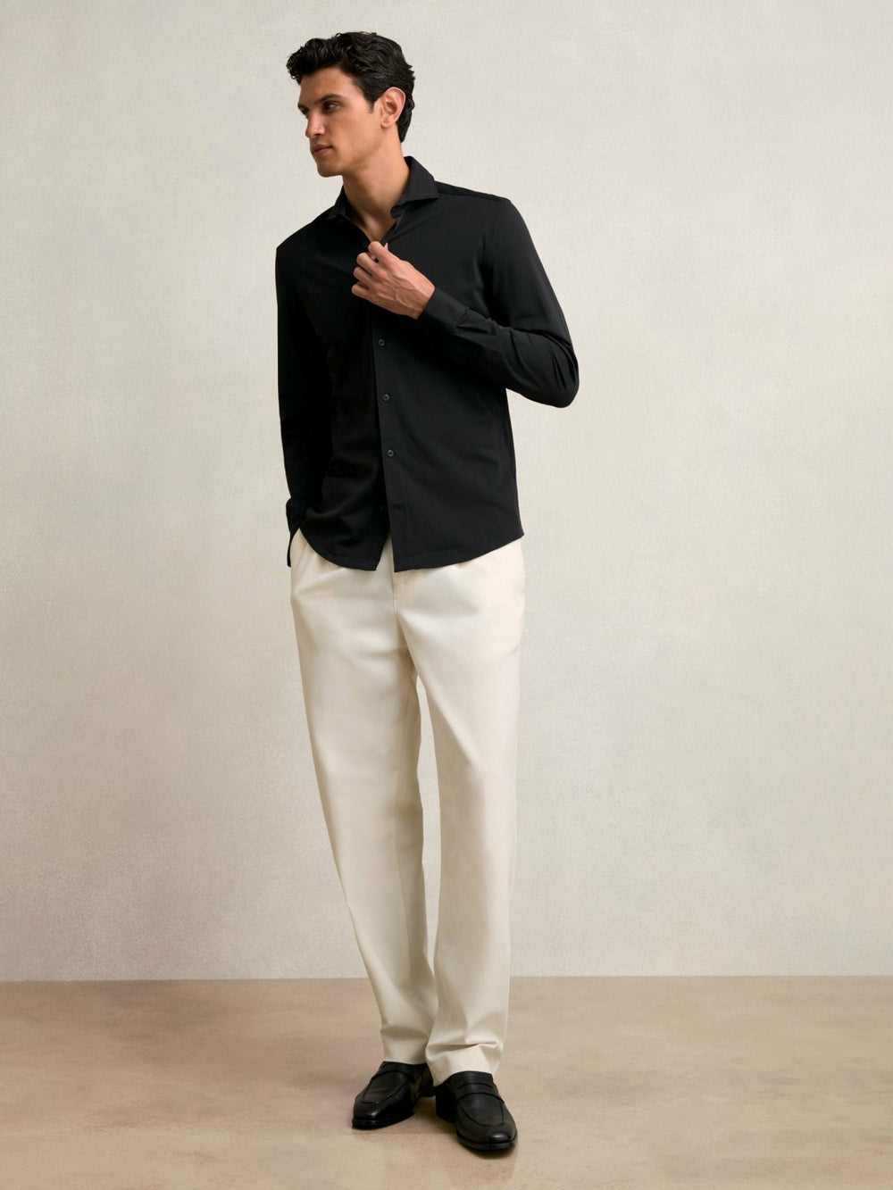 Reiss | Stretch Jersey Cutaway-Collar Shirt in Black
