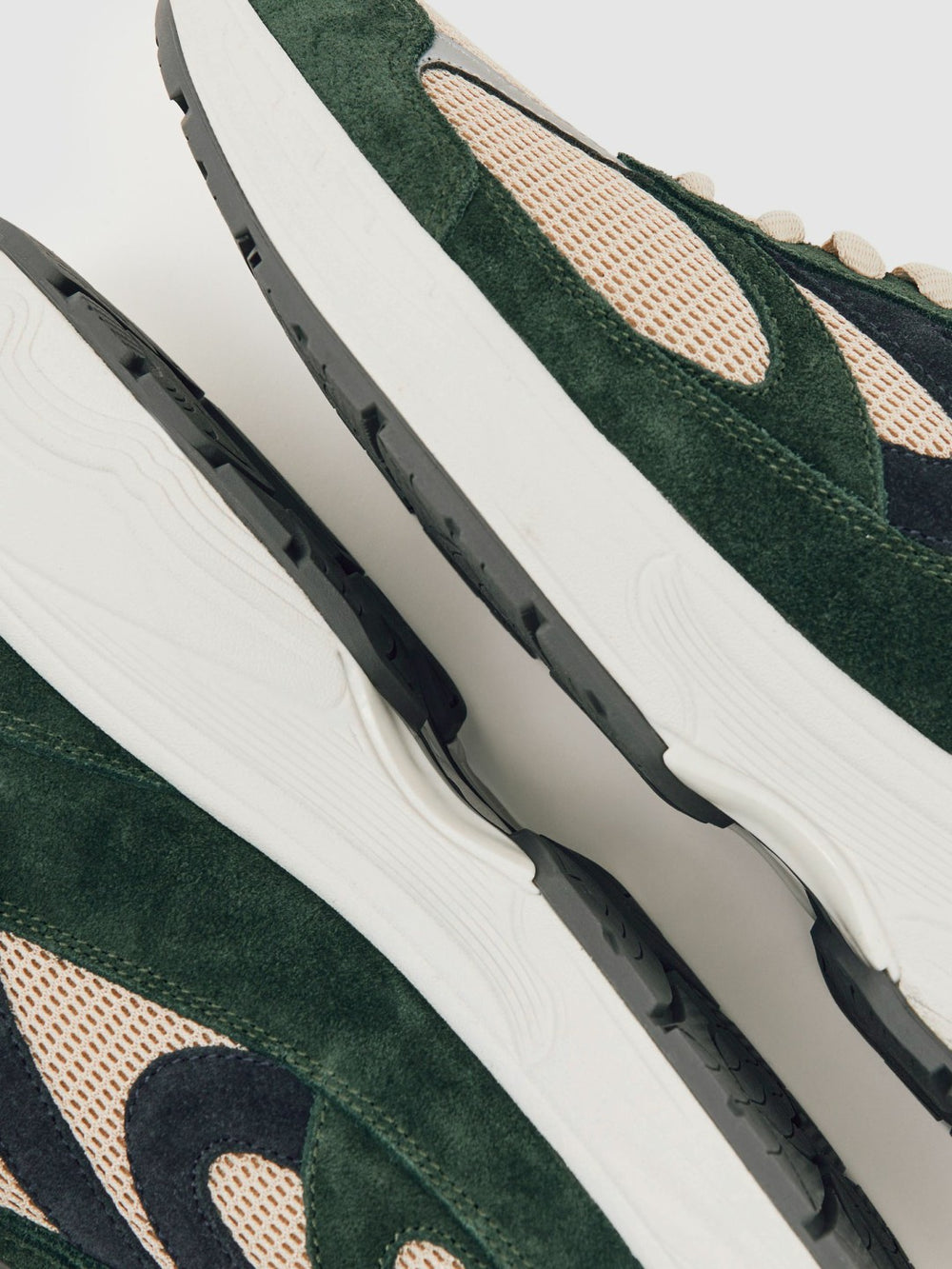 Reiss | Panelled Running Trainers in Forest Green/Stone
