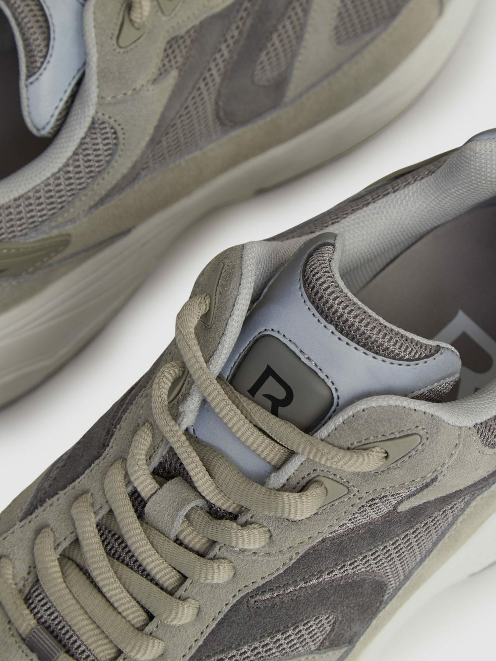 Reiss | Panelled Running Trainers in Grey