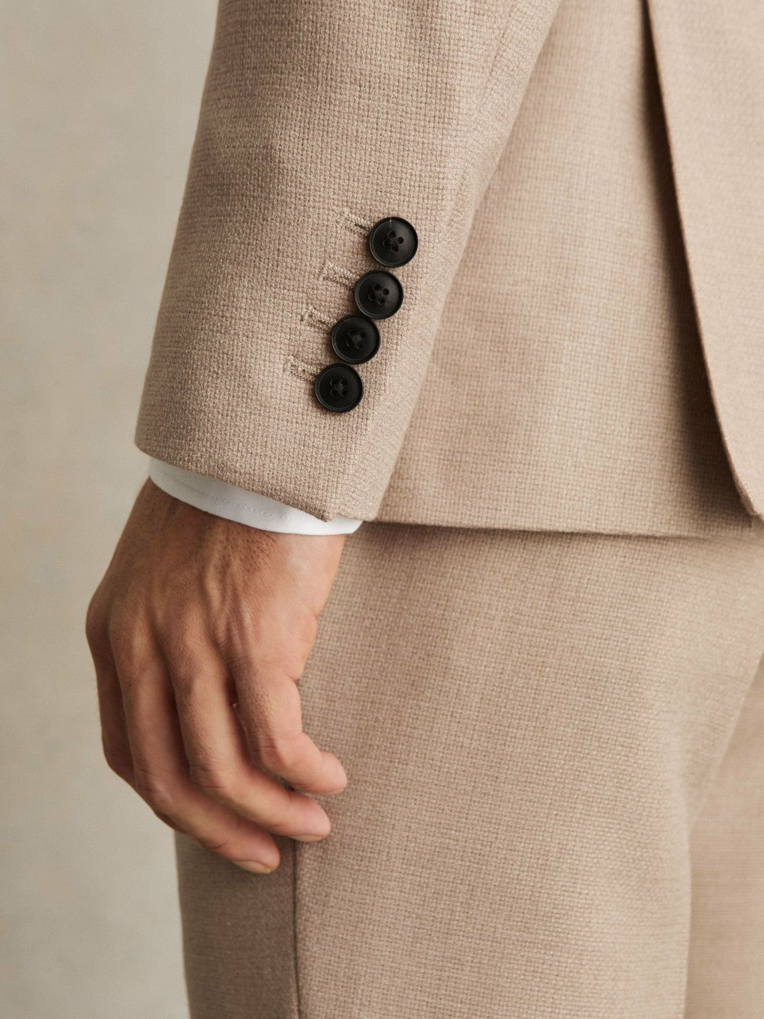 Reiss | Slim-Fit Wool-Blend Double-Breasted Suit Blazer in Oatmeal Brown