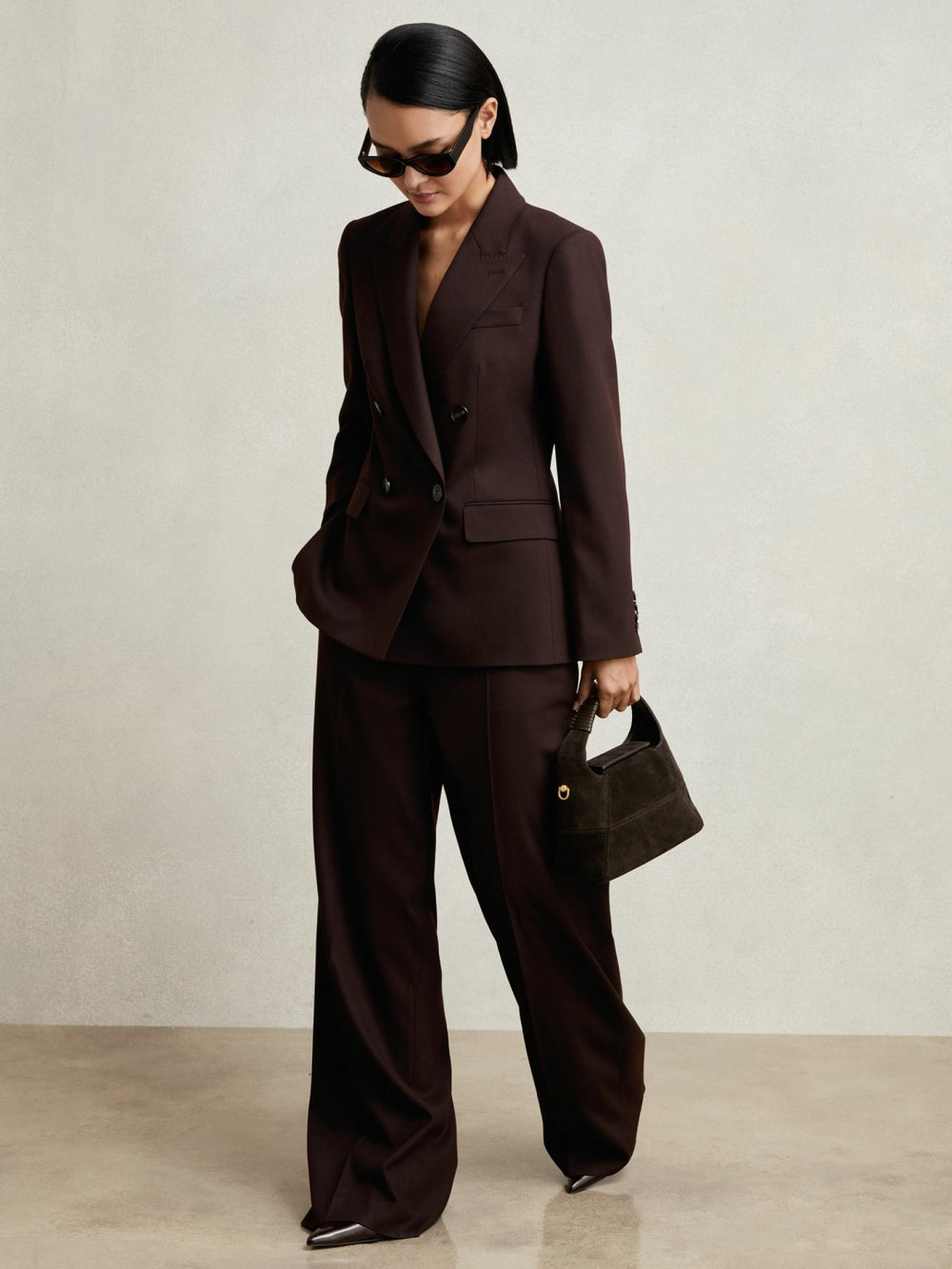 Reiss | Wool-Blend Double-Breasted Suit Blazer in Aubergine