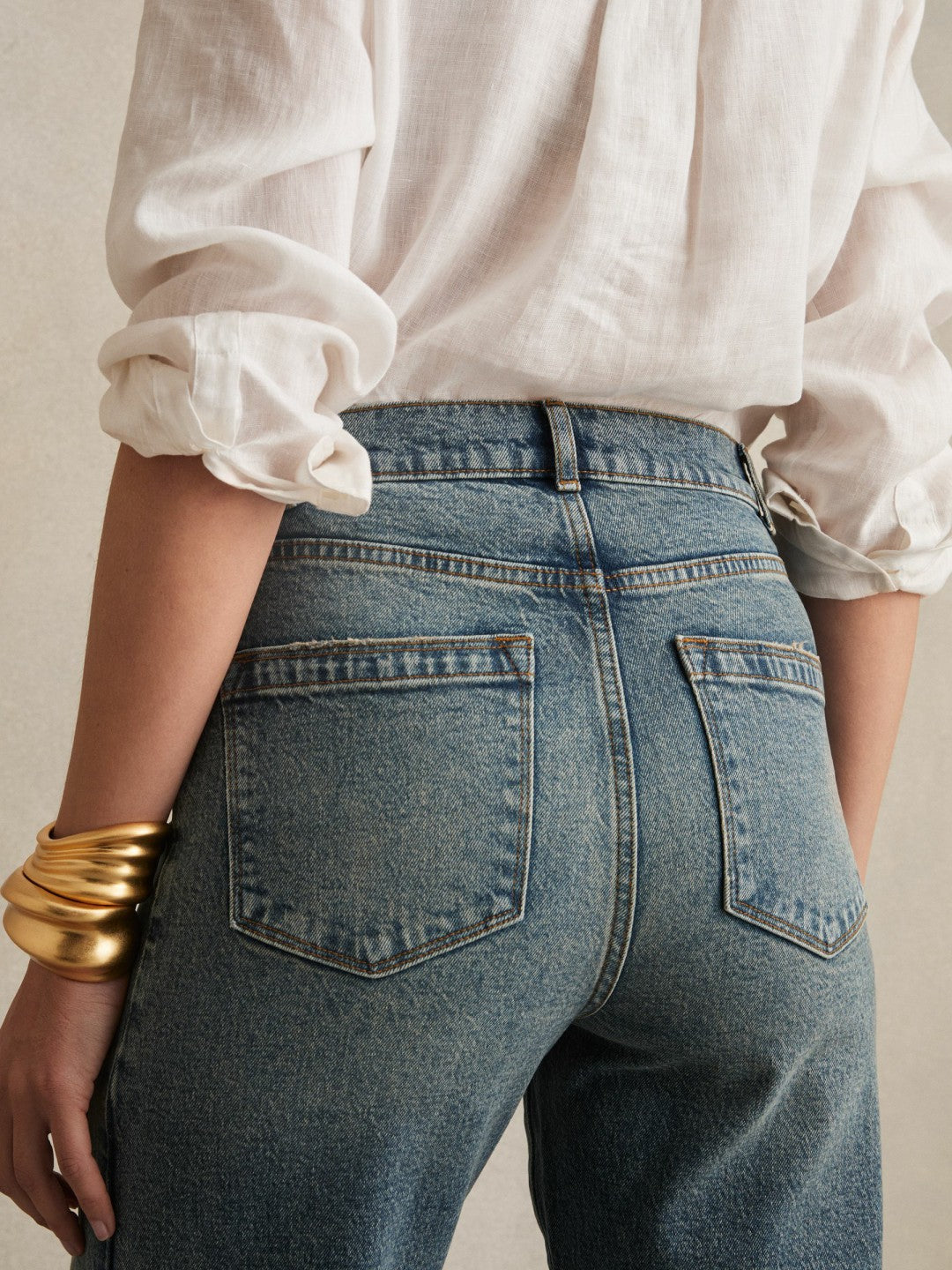Reiss | Petite Barrel-Leg Seam Jeans in Mid Blue