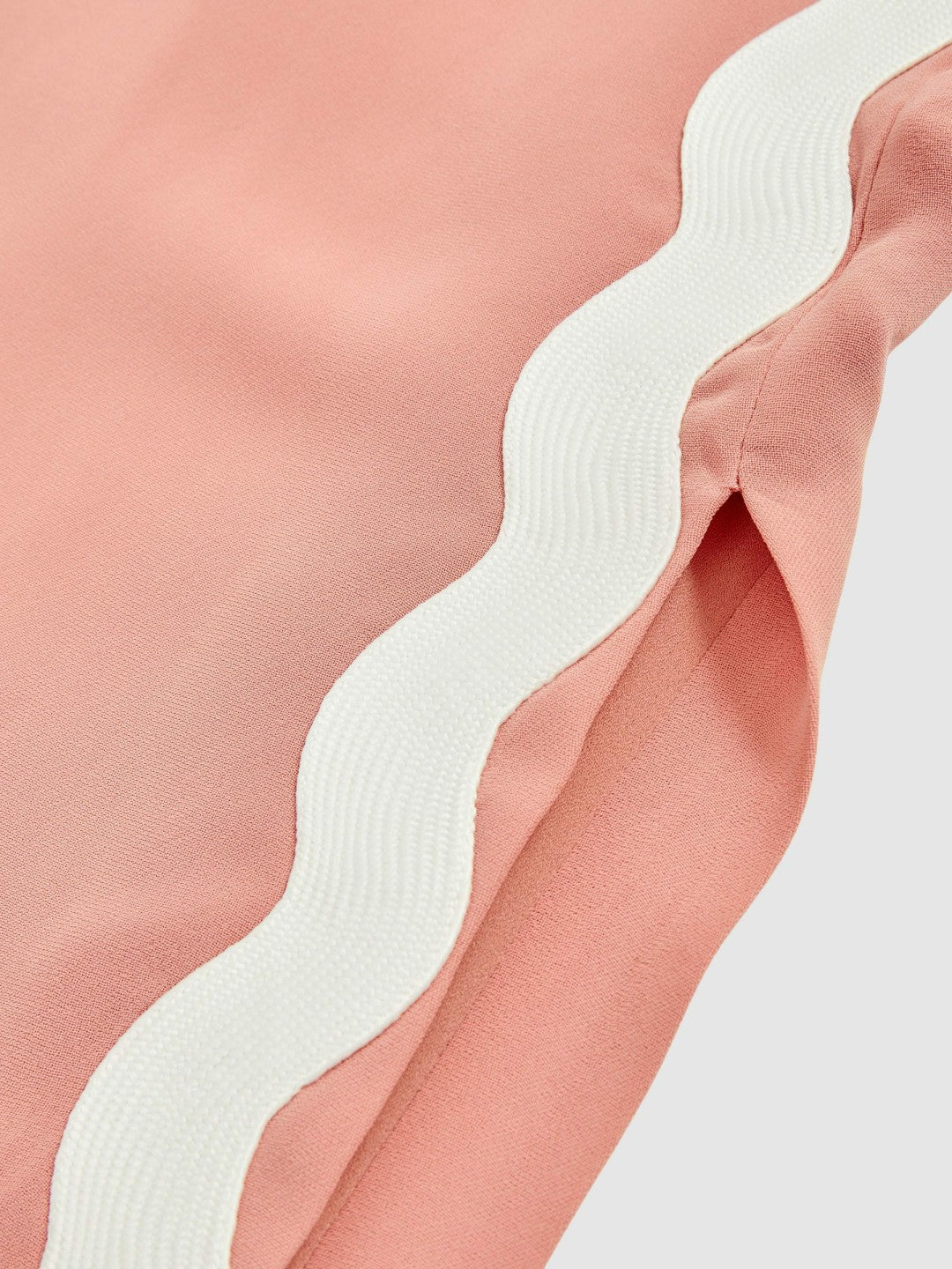 Reiss | Wave-Trim Crepe Midi Dress in Pink