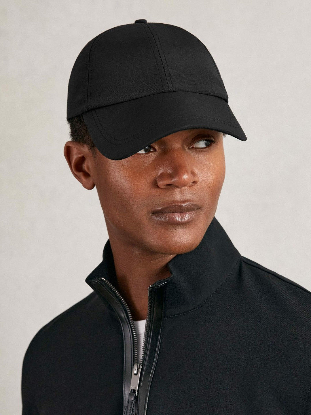 Reiss | Embroidered-Logo Tech Baseball Cap in Black