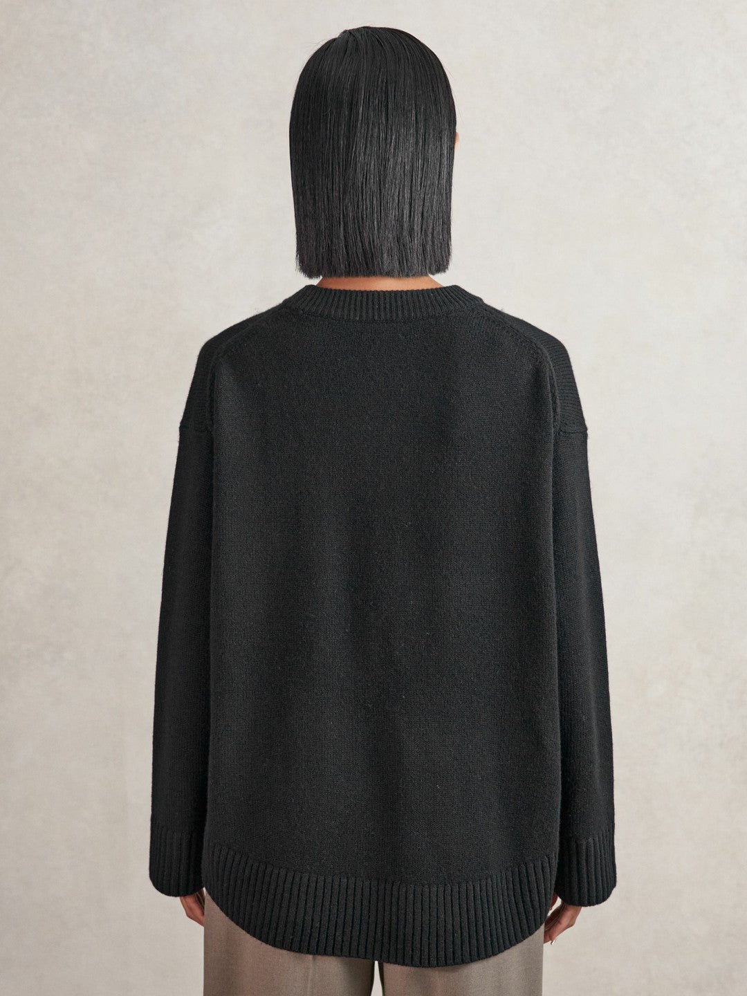 Reiss | Wool-Cashmere Crew-Neck Jumper in Black