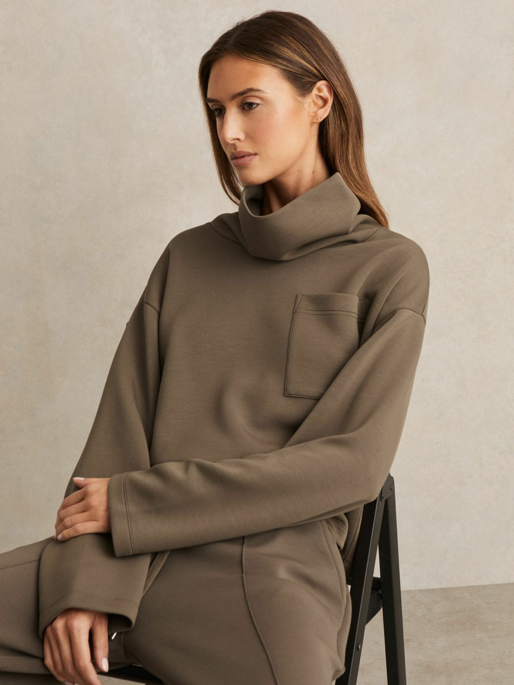 Reiss | Interlock Jersey Funnel Neck Sweatshirt in Khaki Green