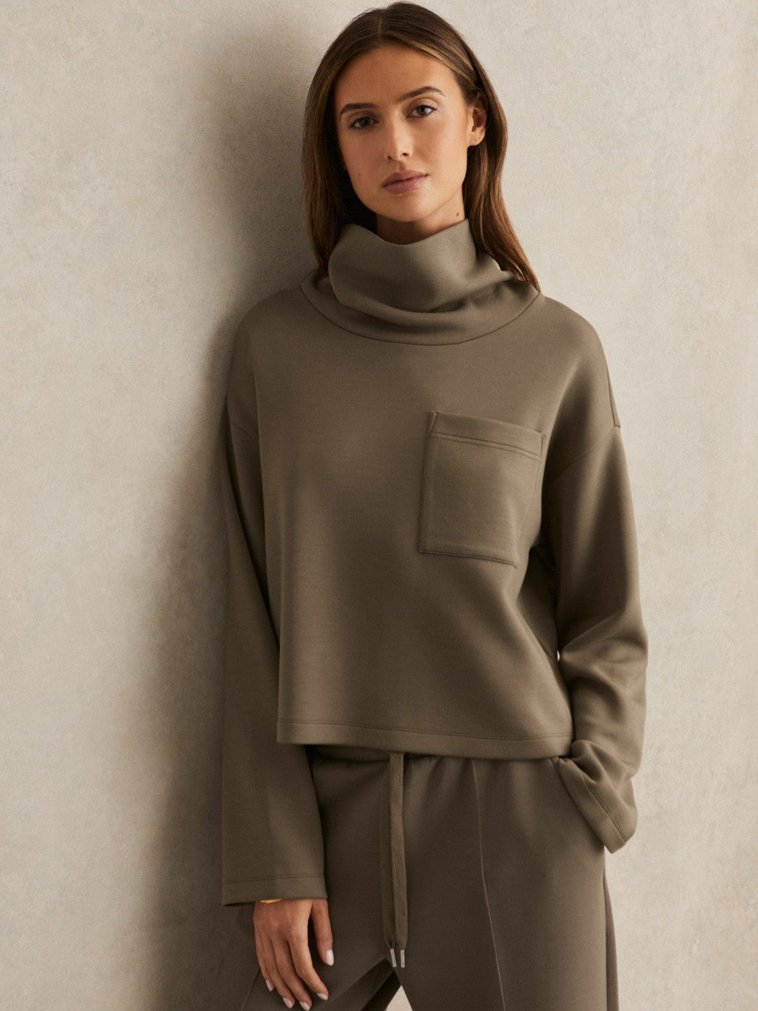 Reiss | Interlock Jersey Funnel Neck Sweatshirt in Khaki Green