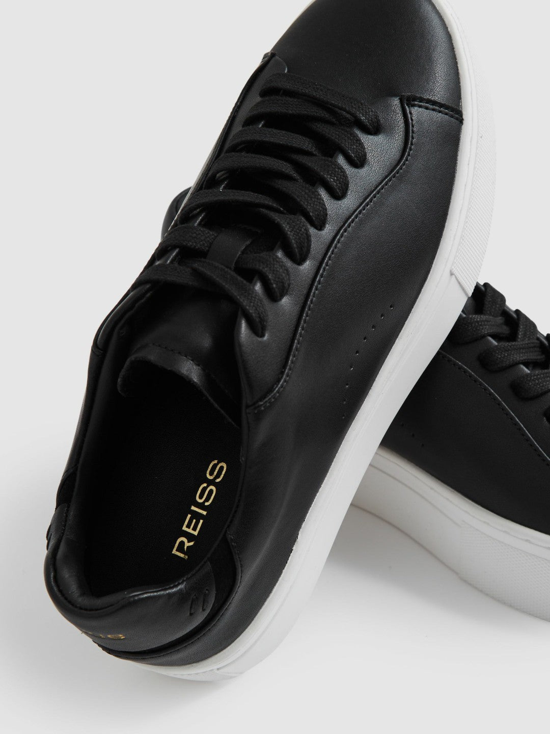Reiss | Leather Low-Top Trainers in Black