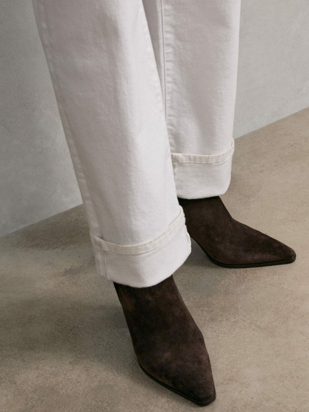 Reiss | Suede Block-Heel Ankle Boots in Chocolate