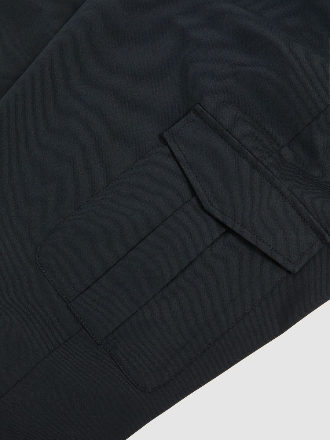 Reiss | Cotton-Lyocell Cargo Trousers in Navy