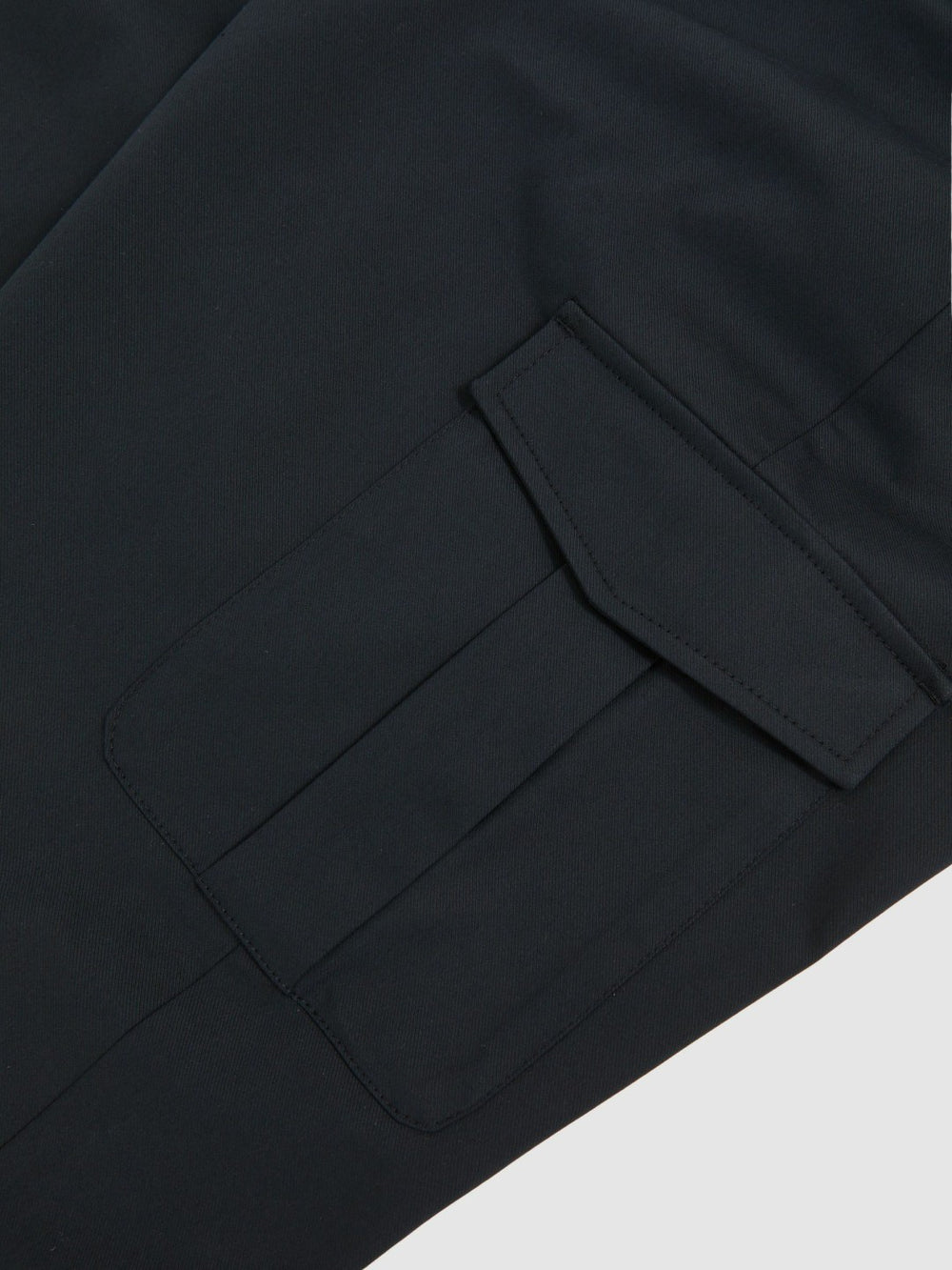 Reiss | Cotton-Lyocell Cargo Trousers in Navy