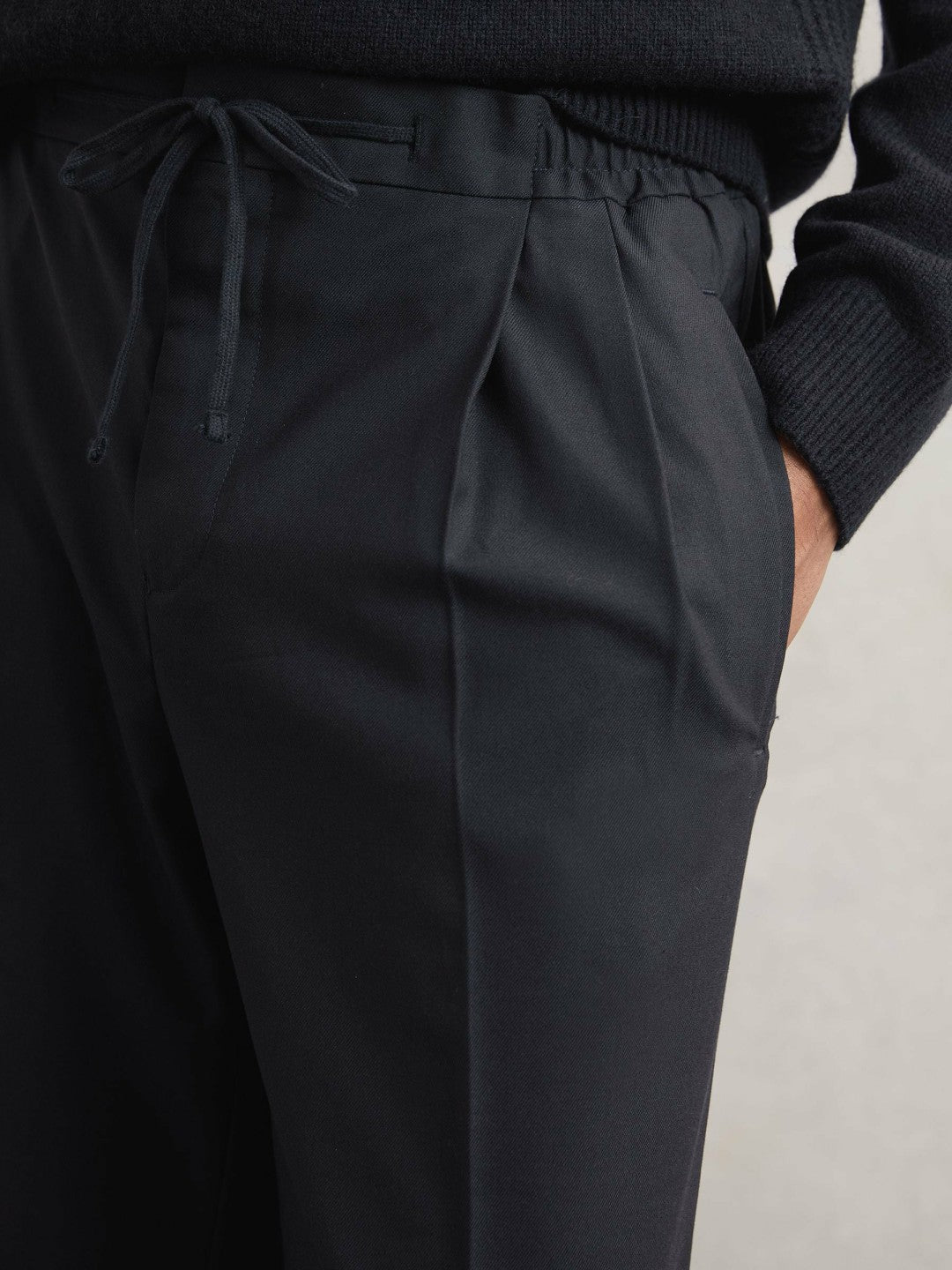 Reiss | Relaxed-Fit Twill Drawstring Trousers in Navy