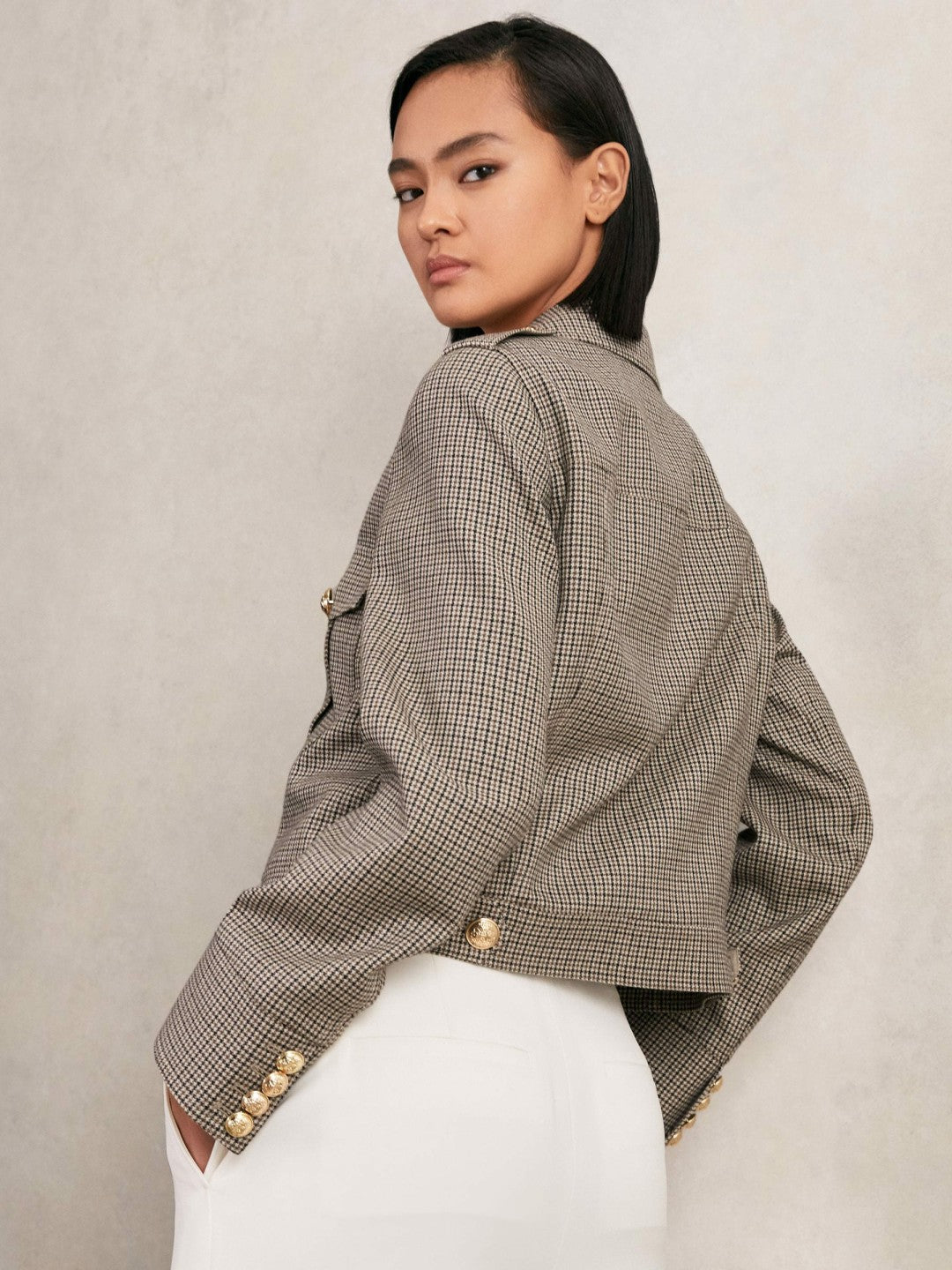Reiss | Wool Twin-Pocket Cropped Jacket in Neutral Check