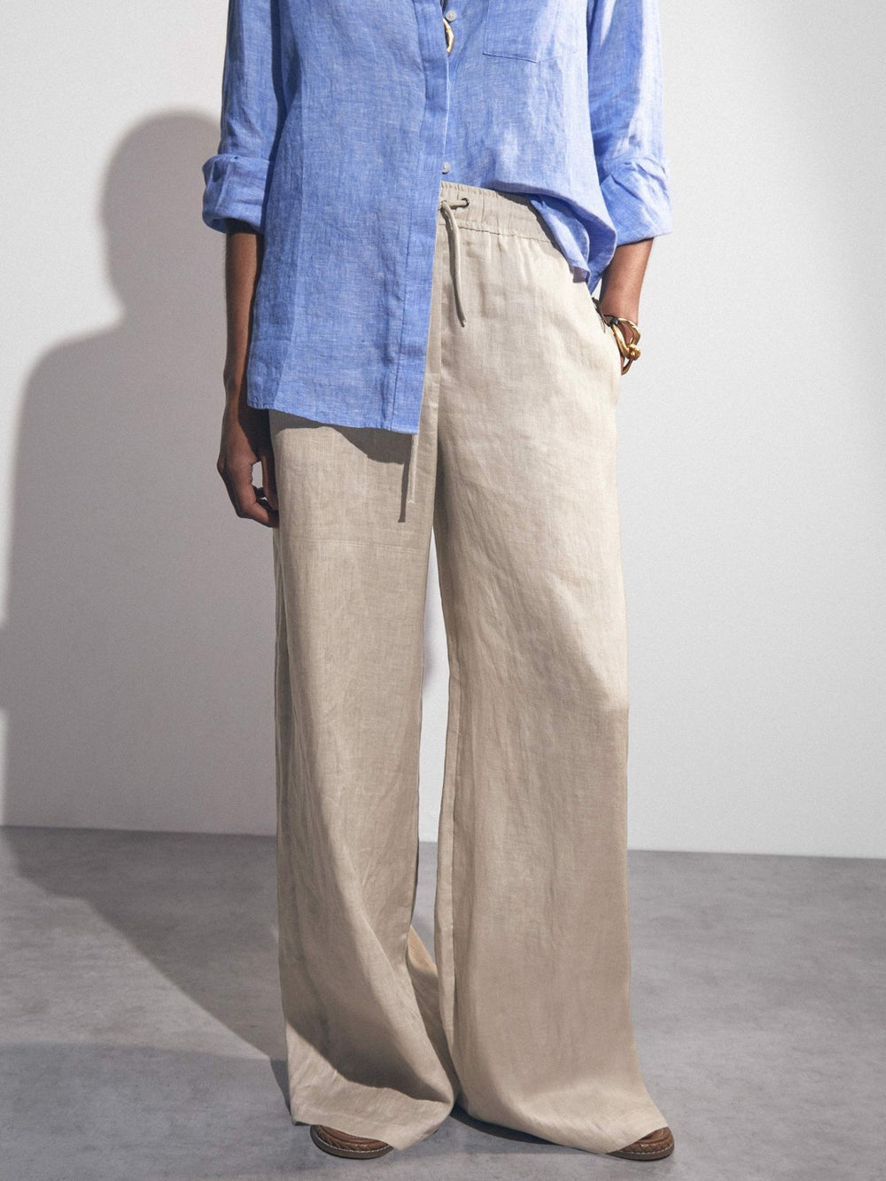 Reiss | Linen-Blend Wide-Leg Trousers in Neutral