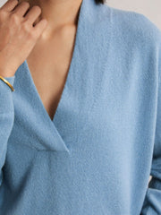 Reiss | Cashmere V-Neck Jumper in Blue