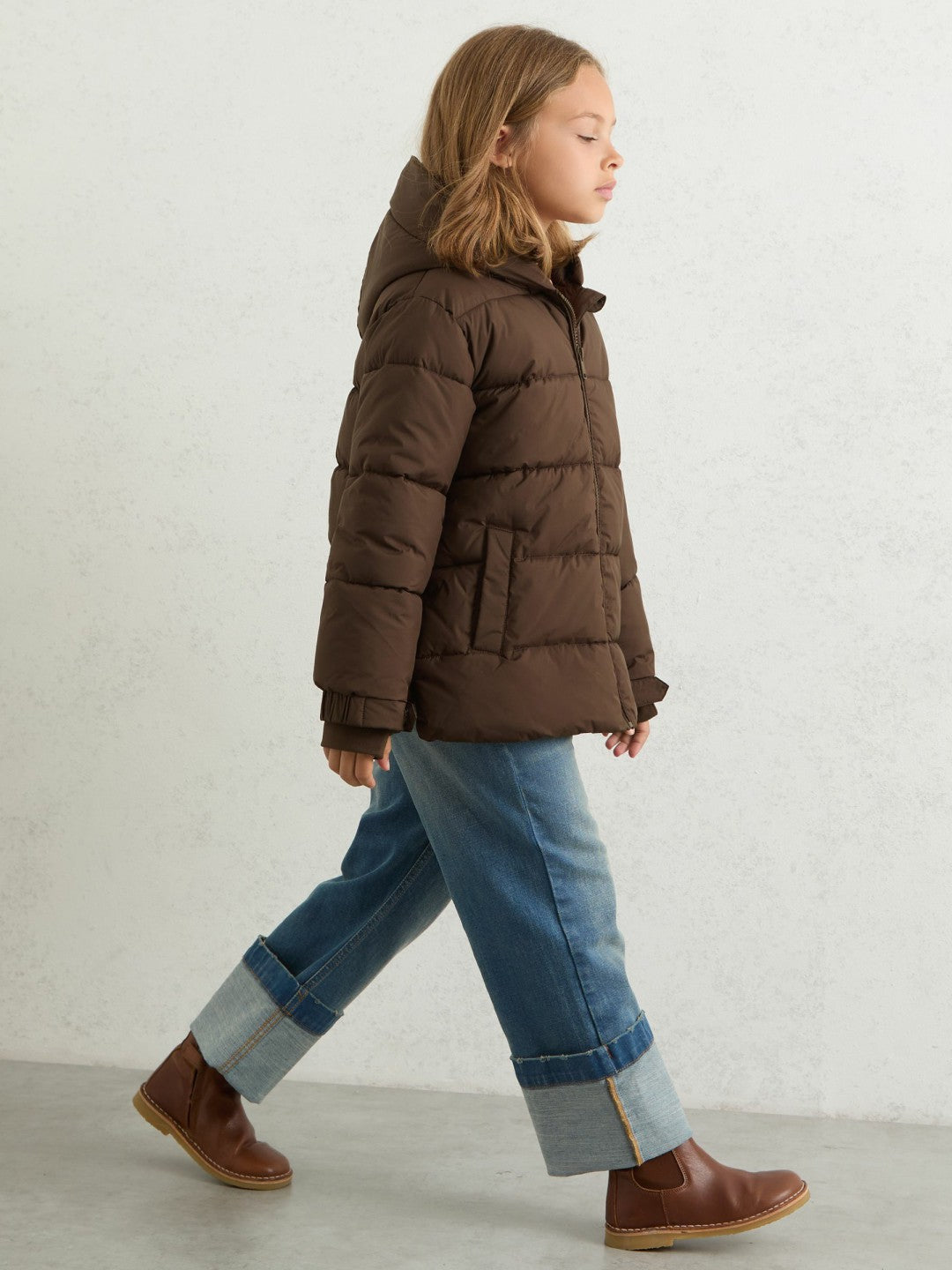 Reiss | 9-13 yrs Short Hooded Puffer Coat in Chocolate