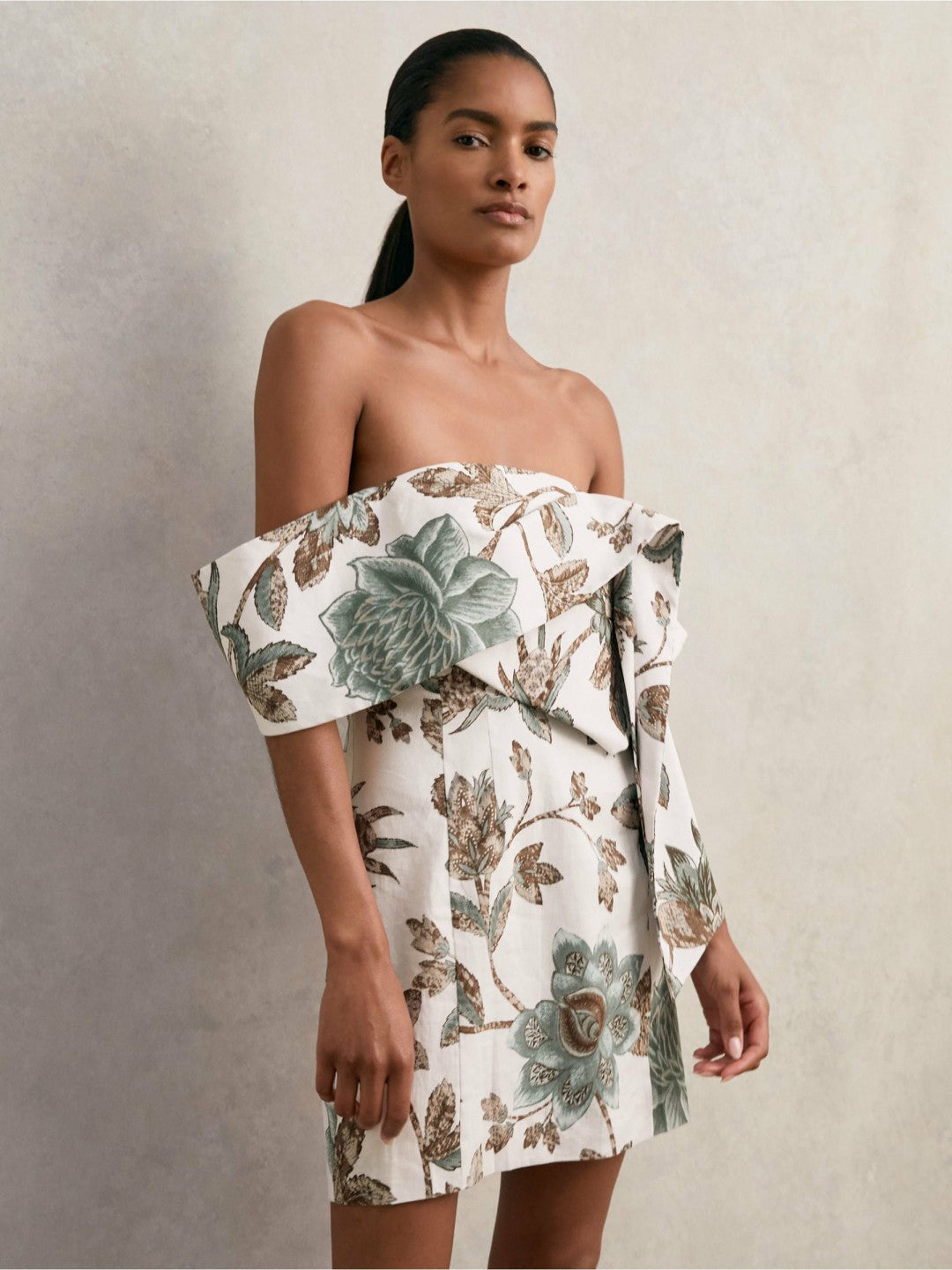 Reiss | Sculpted Off-Shoulder Floral Mini Dress Linen-Cotton in Ivory
