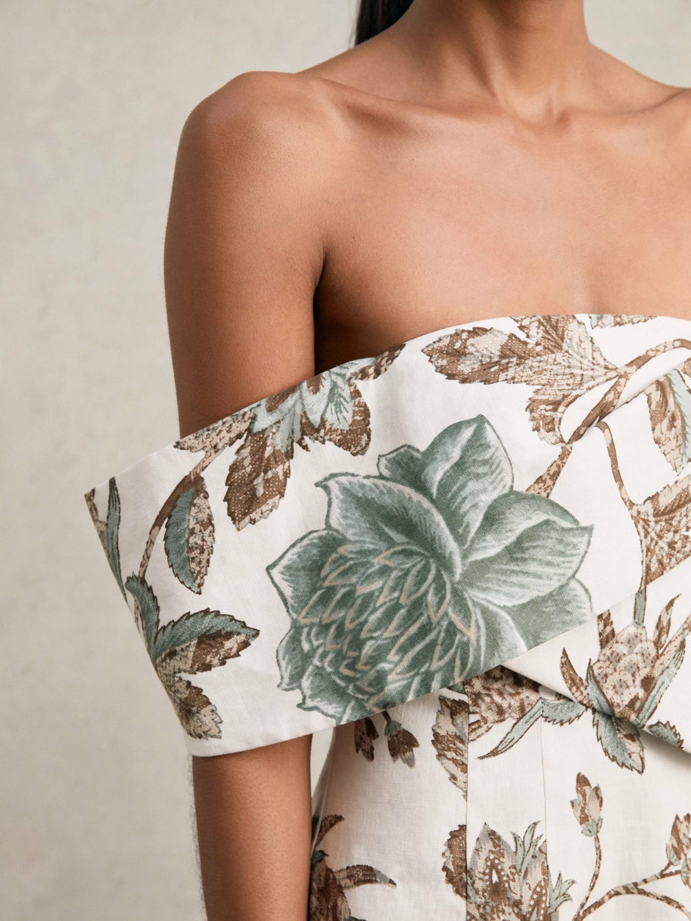 Reiss | Sculpted Off-Shoulder Floral Mini Dress Linen-Cotton in Ivory