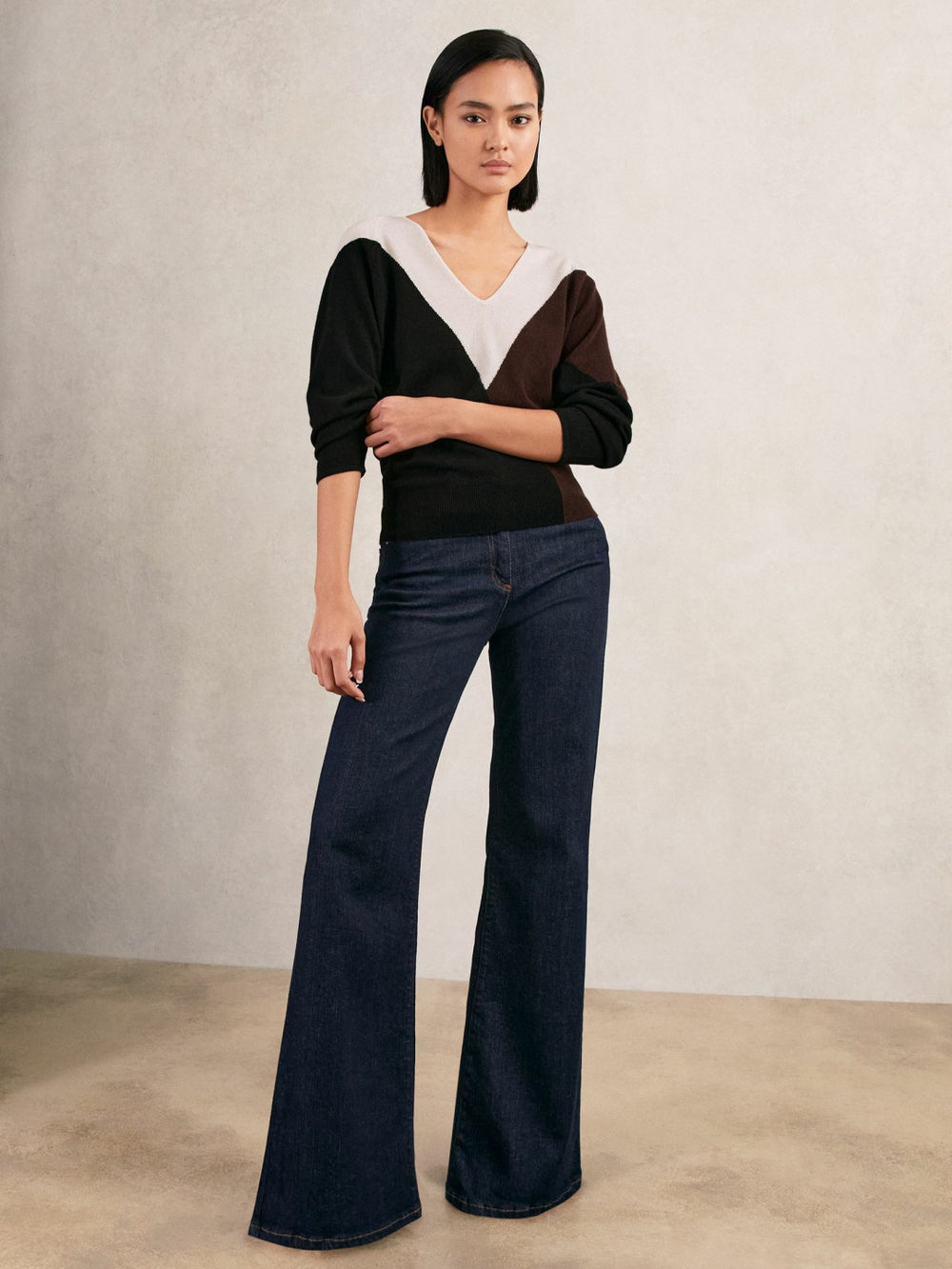 Reiss | Wool-Blend Colourblock Knit Jumper with Cashmere in Black/Burgundy/Cream