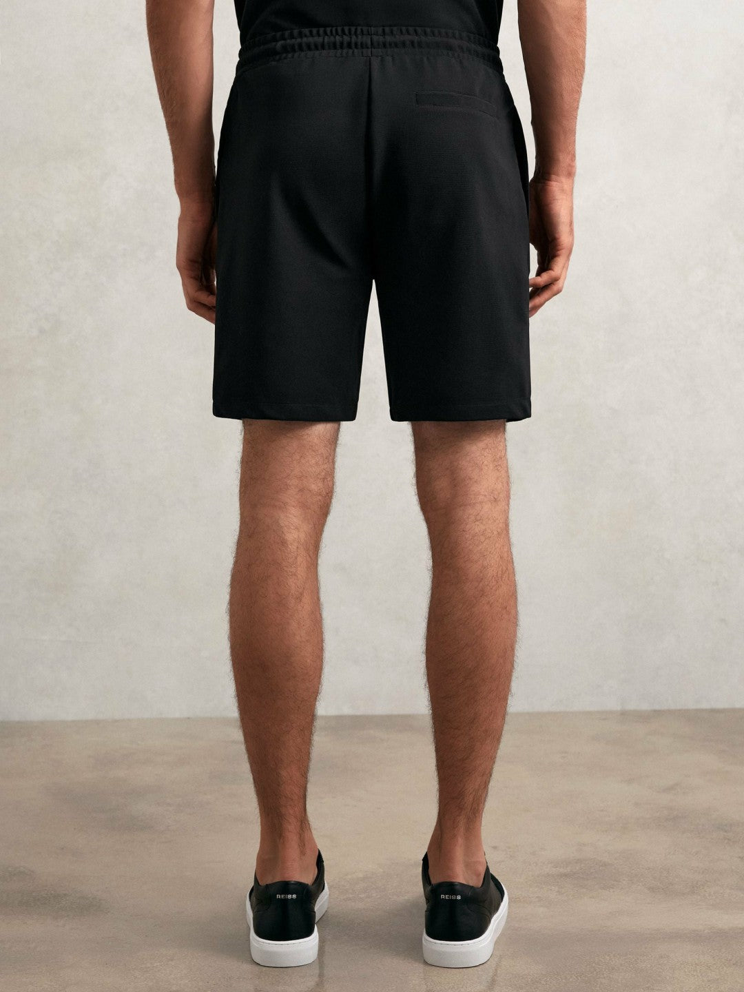Reiss | Textured Drawstring Shorts in Black