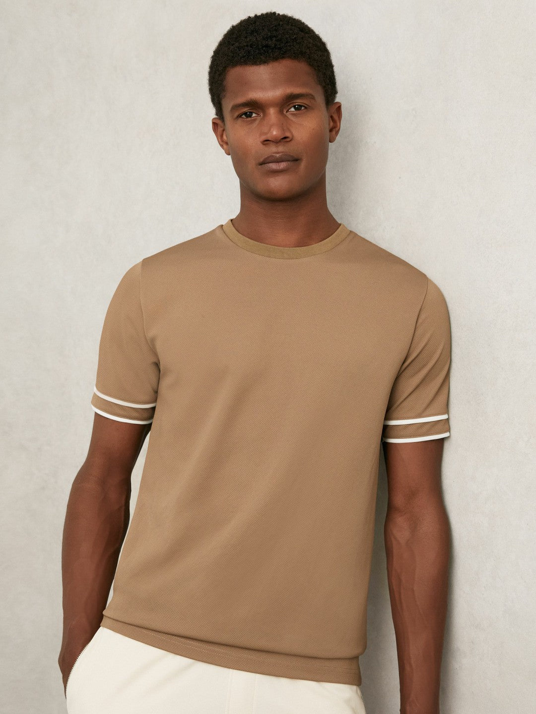 Reiss | Textured Crew-Neck Tipped T-Shirt in Camel Brown