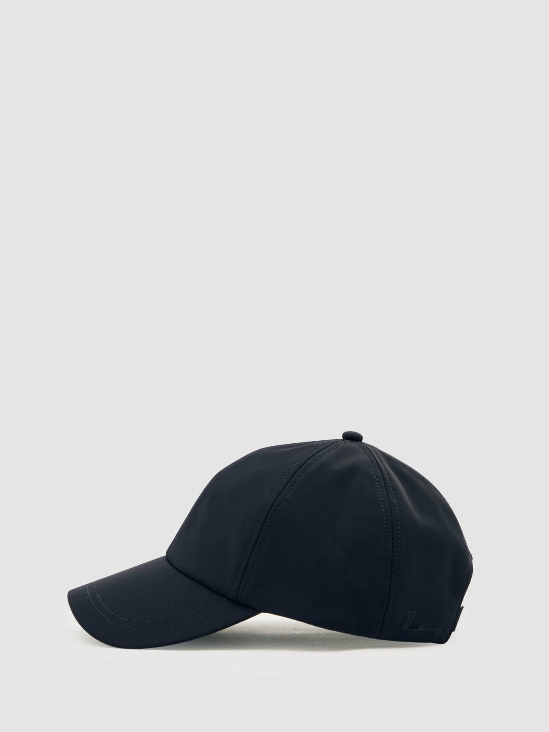 Reiss | Embroidered Logo Tech Baseball Cap in Navy