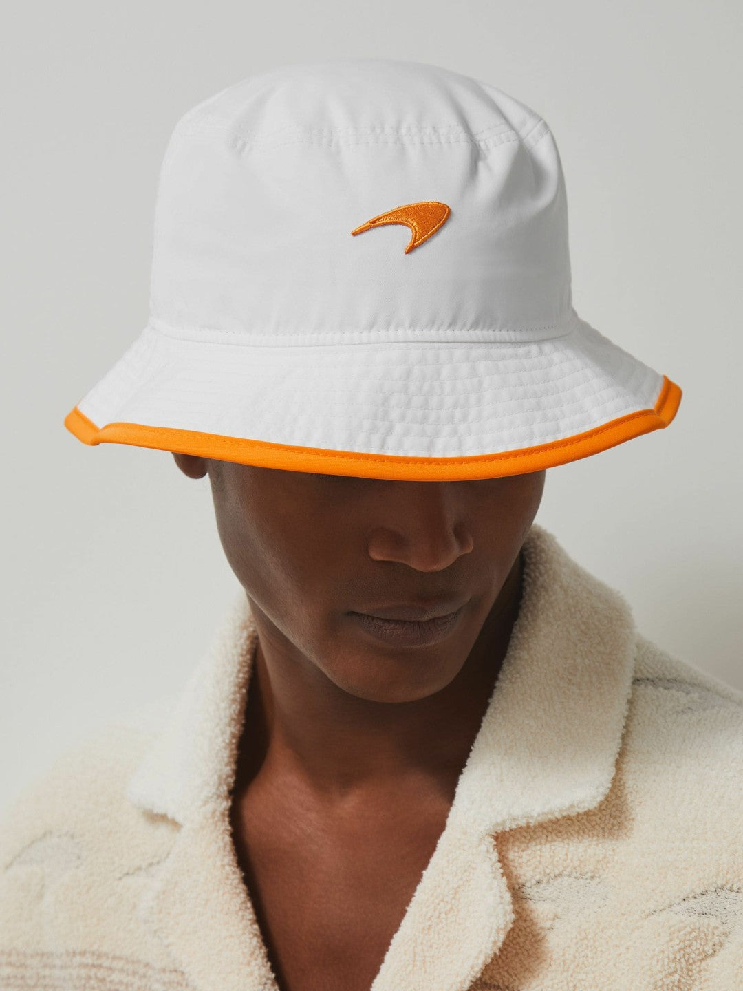 Reiss | McLaren F1 Team Speedmark Bucket Hat in White