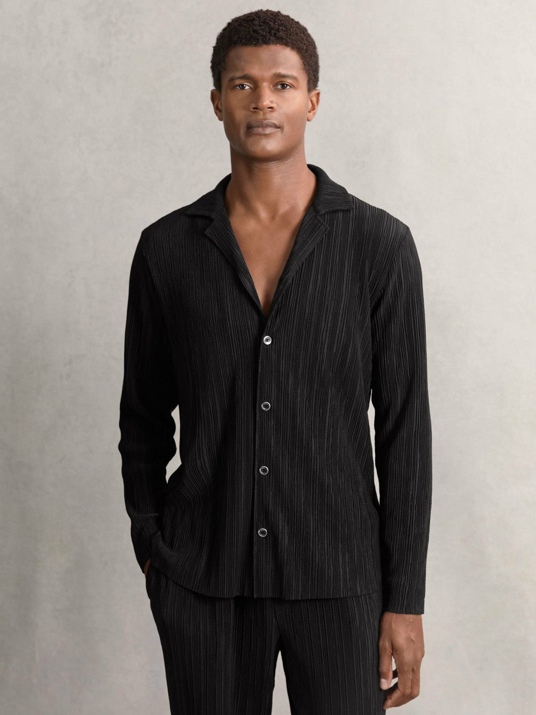 Reiss | Plissé Cuban-Collar Long-Sleeve Shirt in Black