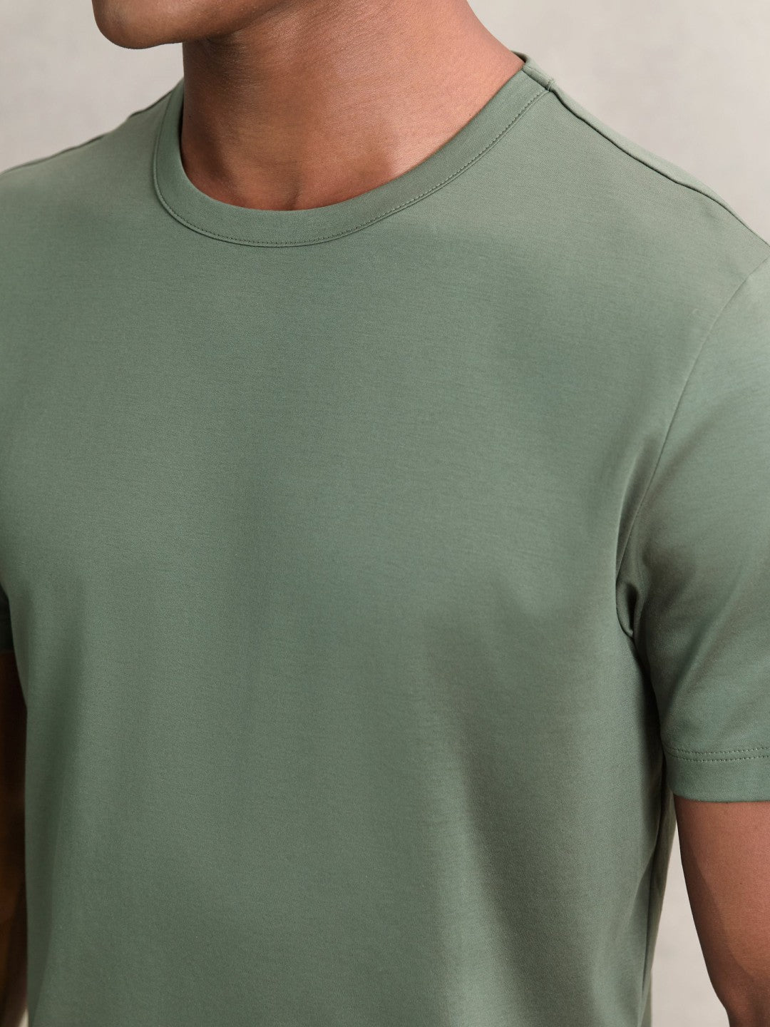 Reiss | Airwater-Cotton Crew-Neck T-Shirt in Kale Green